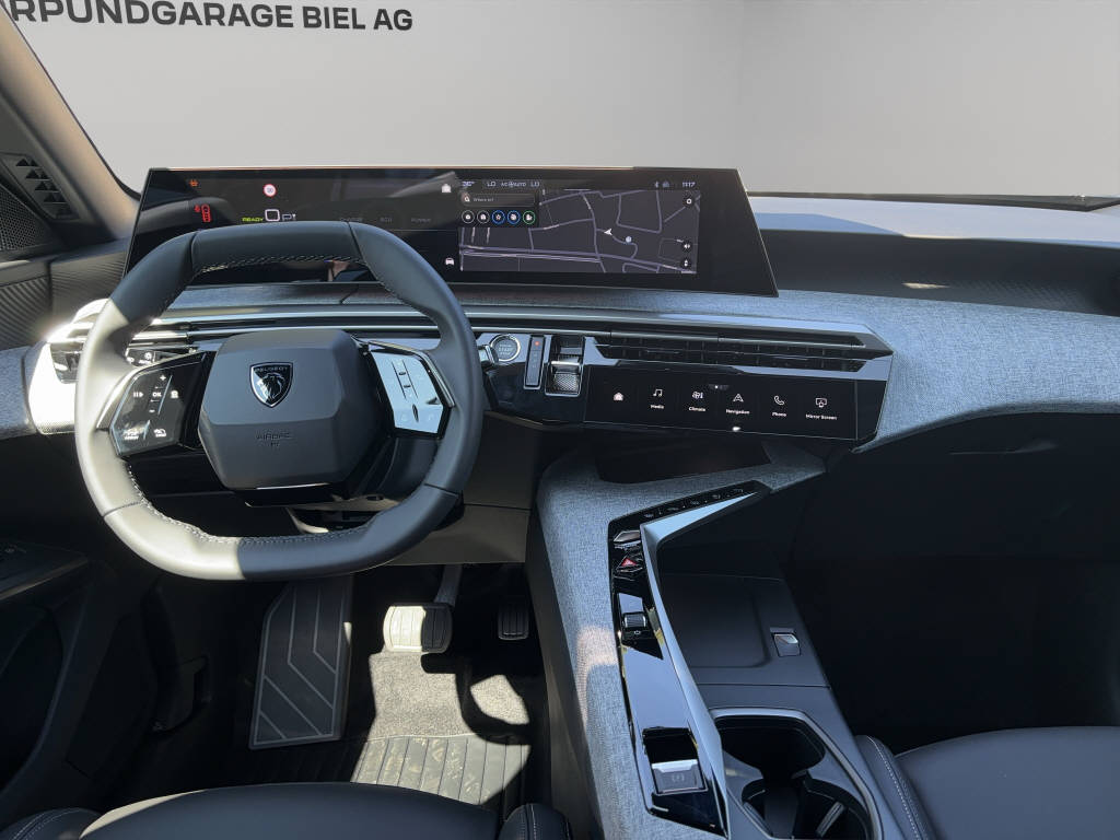 PEUGEOT 3008 e-Allure-image-7