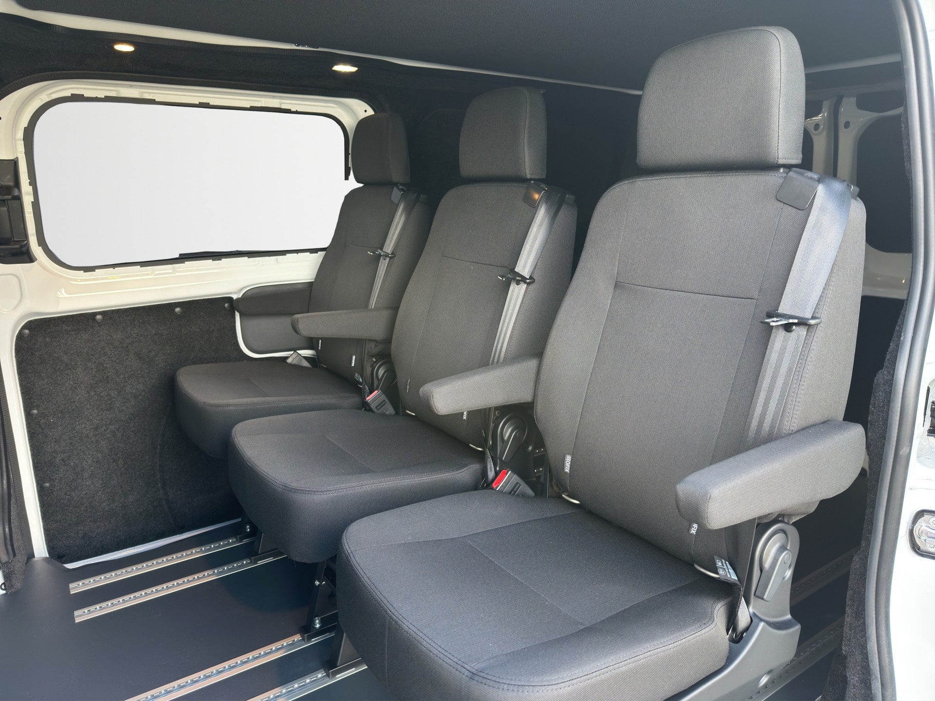 FORD Transit Custom Van 280 L1H1 Trend-image-18