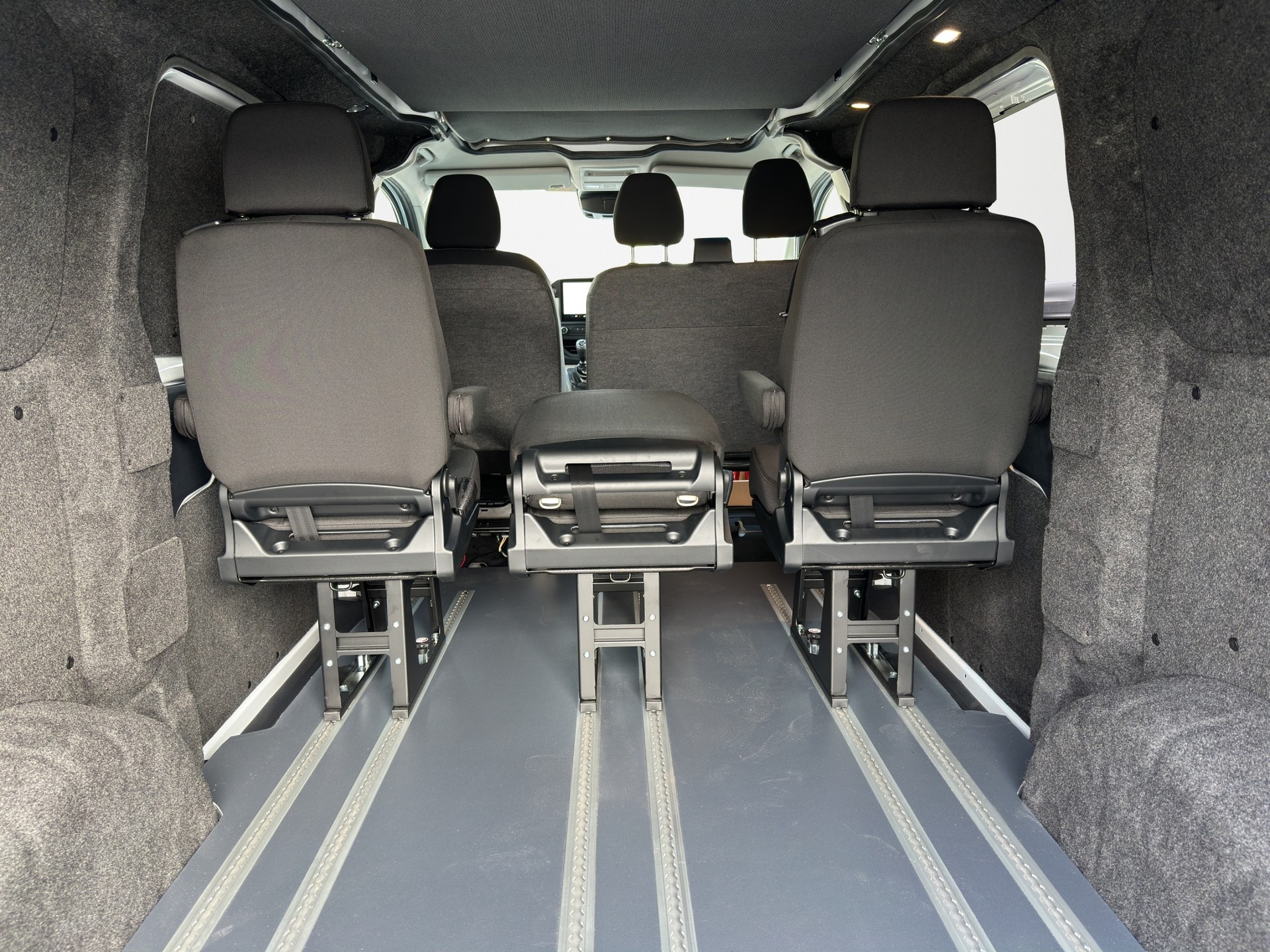 FORD Transit Custom Van 280 L1H1 Trend-image-17