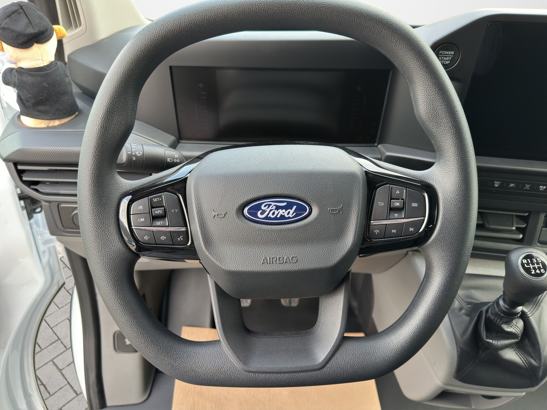 FORD Transit Custom Van 280 L1H1 Trend-image-21
