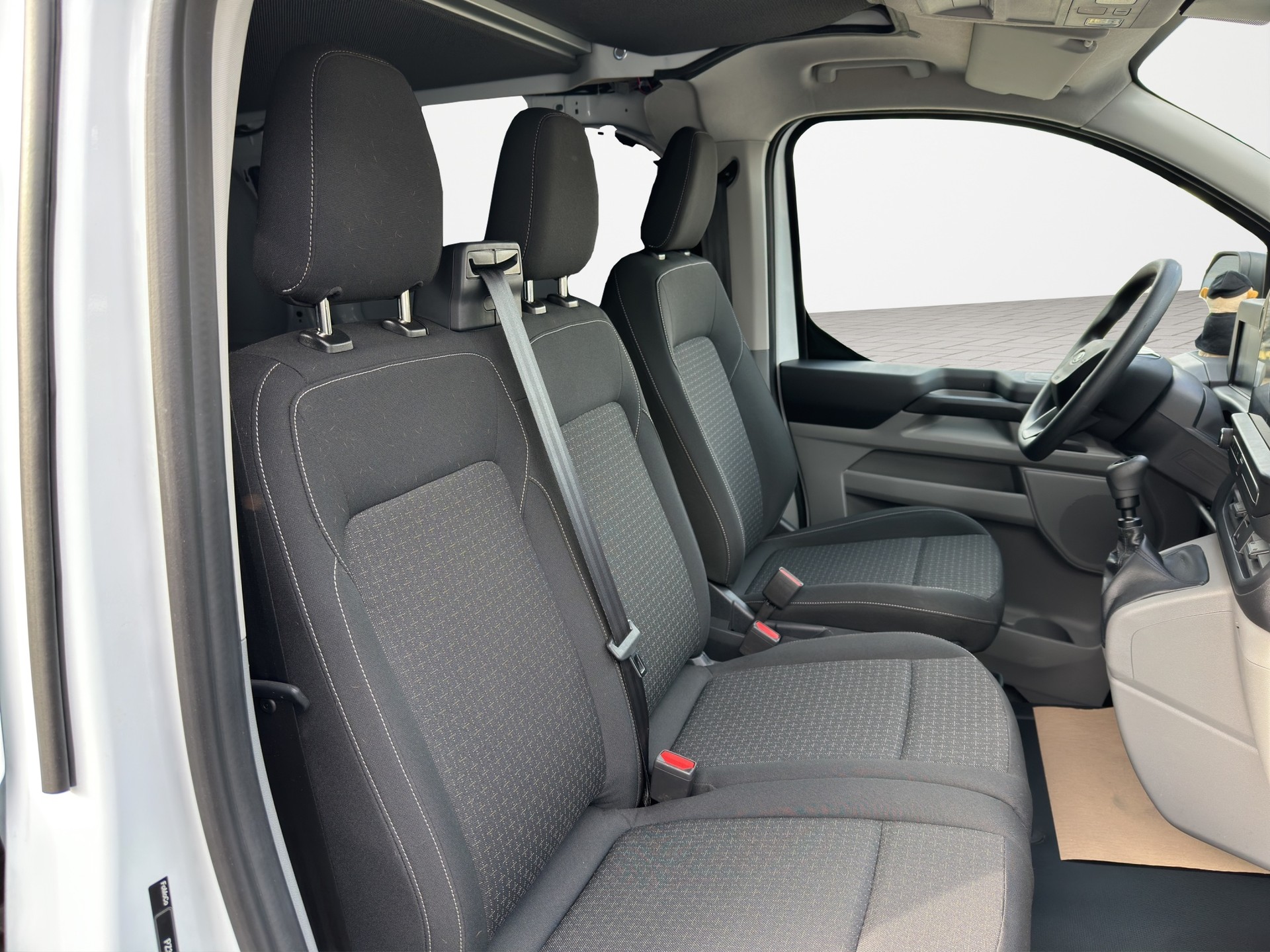 FORD Transit Custom Van 280 L1H1 Trend-image-26