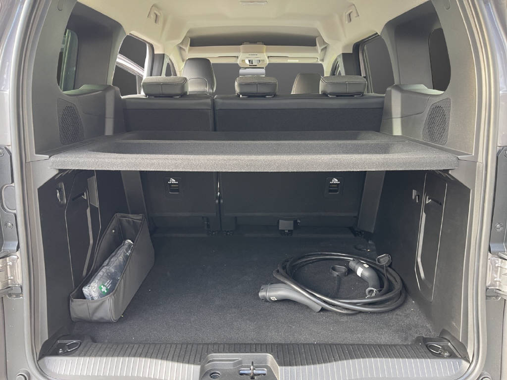 RENAULT Kangoo Kombi techno EV45 22kW-image-11