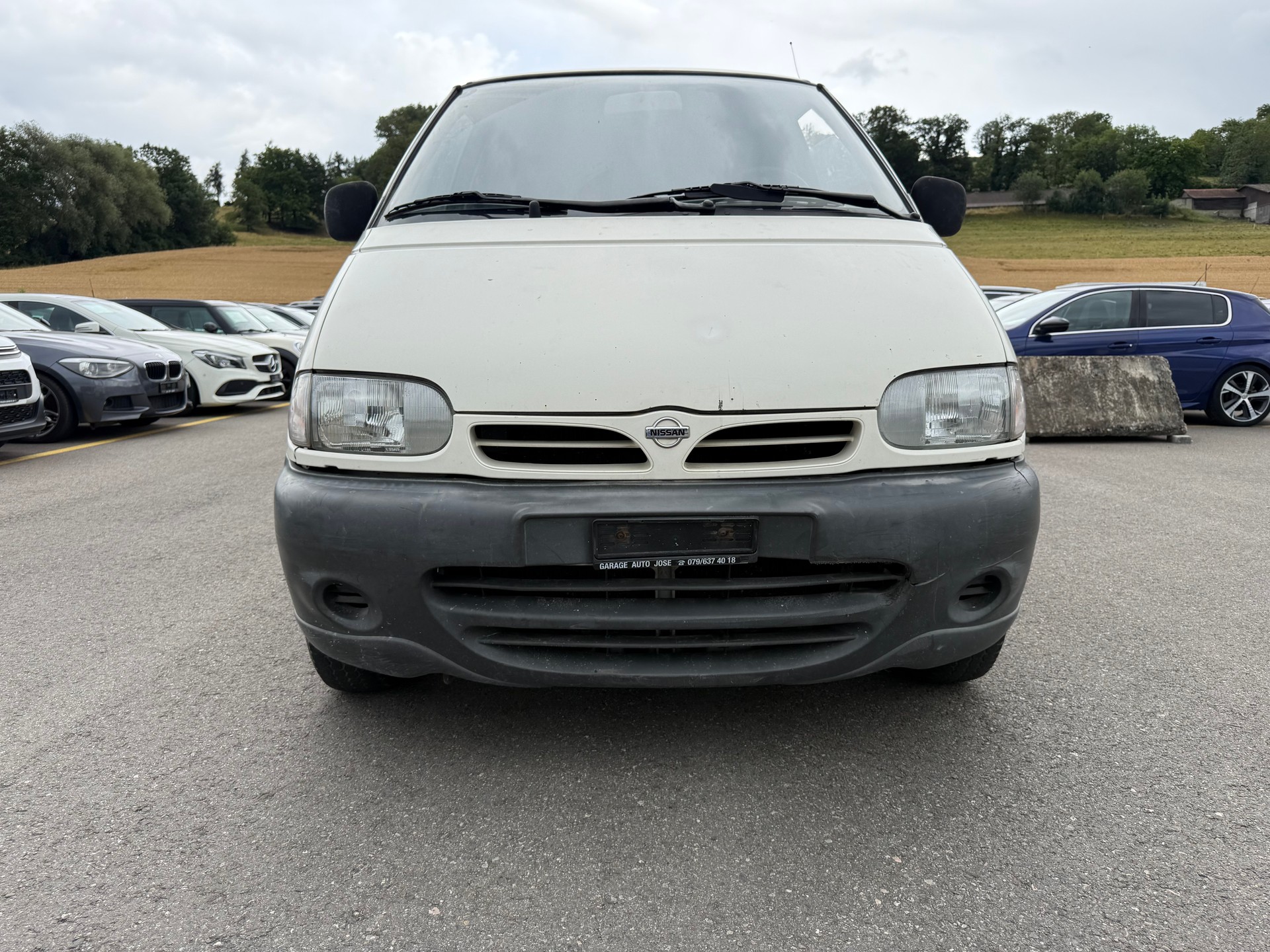 NISSAN Vanette E 2.3D-showroom-element-3