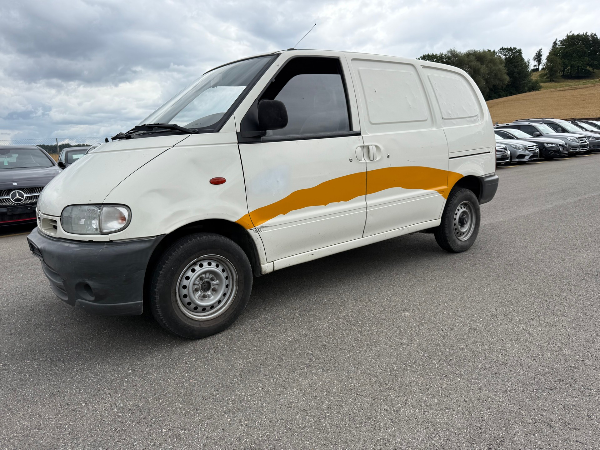 NISSAN Vanette E 2.3D