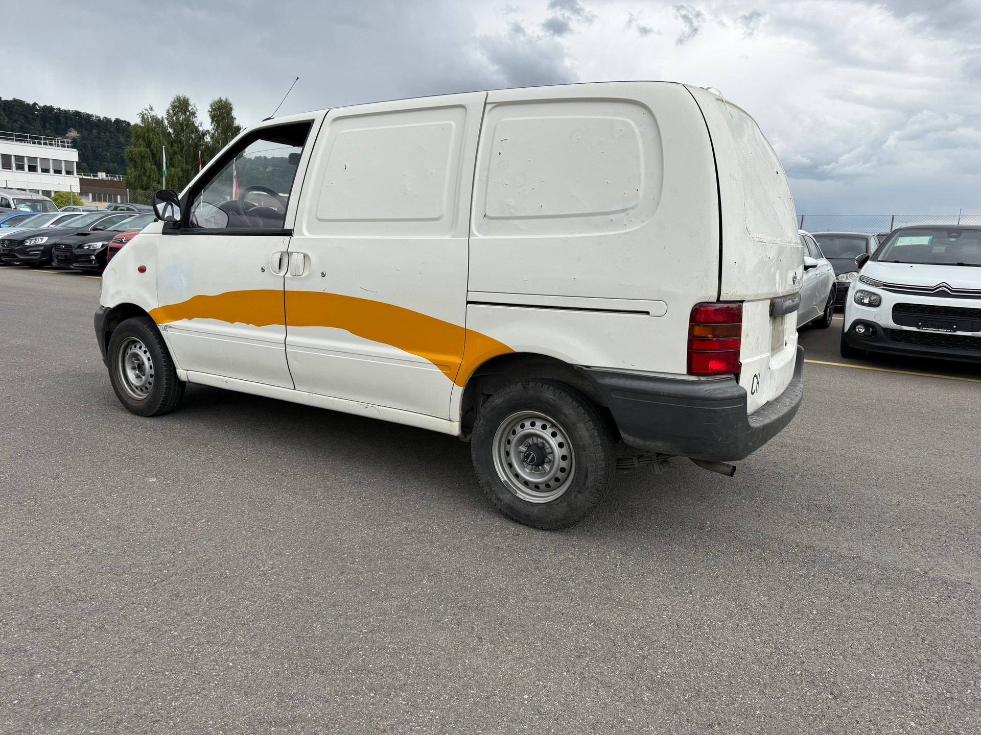 NISSAN Vanette E 2.3D-image-13
