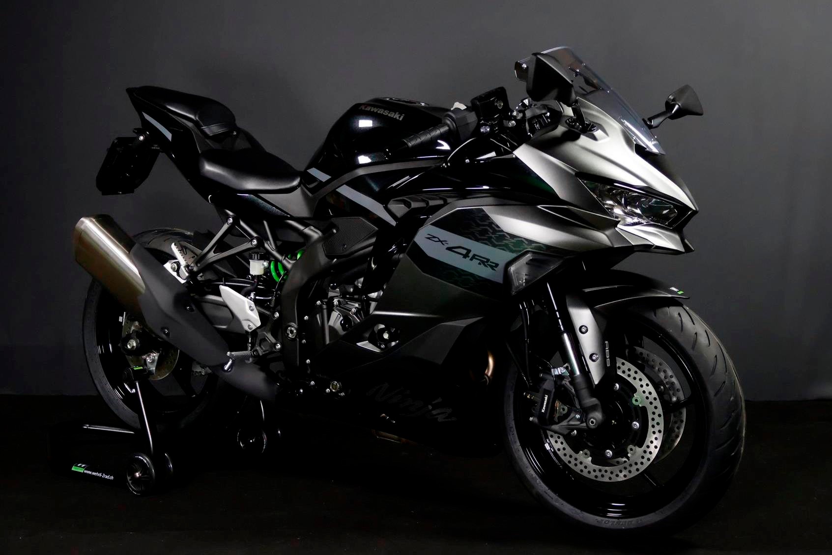 KAWASAKI Ninja ZX-4RR (57/35 KW) Level 1-image-1