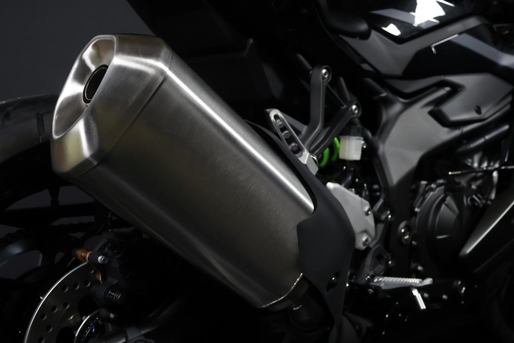 KAWASAKI Ninja ZX-4RR (57/35 KW) Level 1-image-7