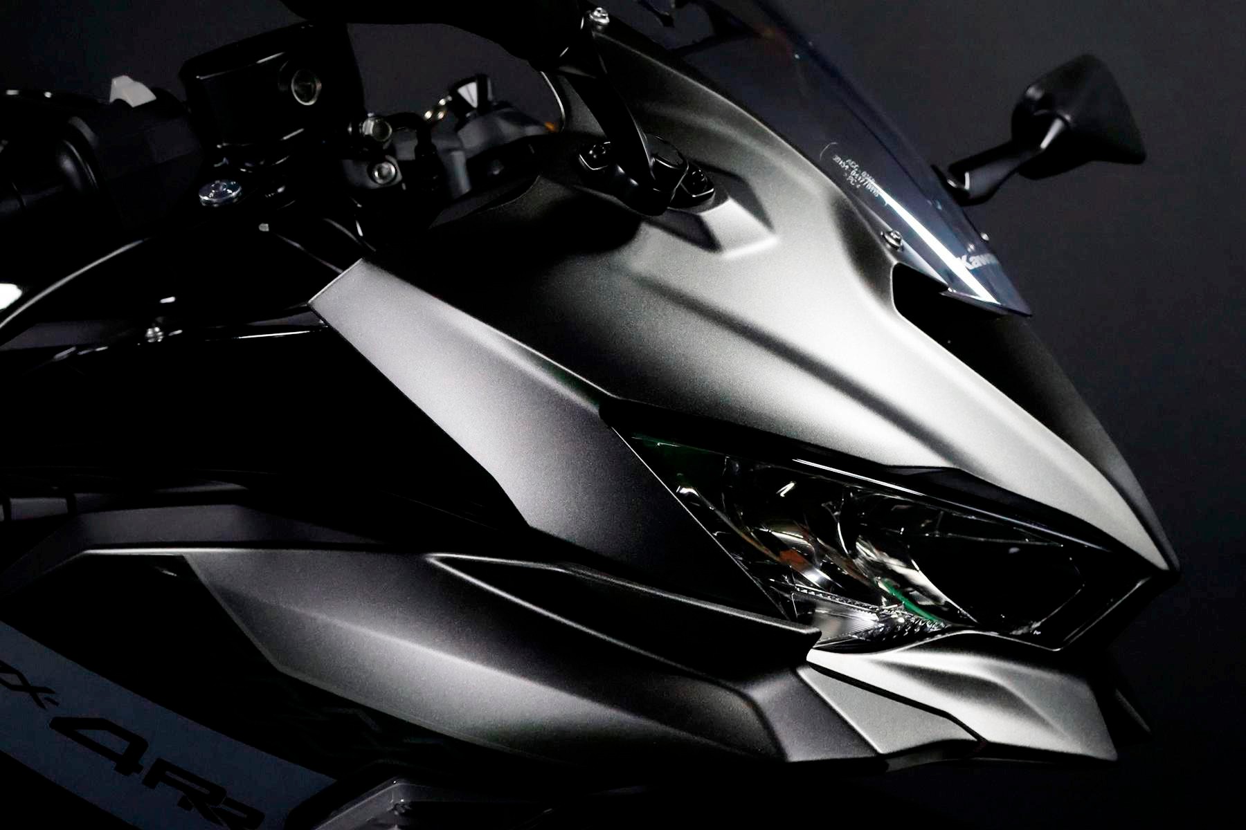 KAWASAKI Ninja ZX-4RR (57/35 KW) Level 1-image-3