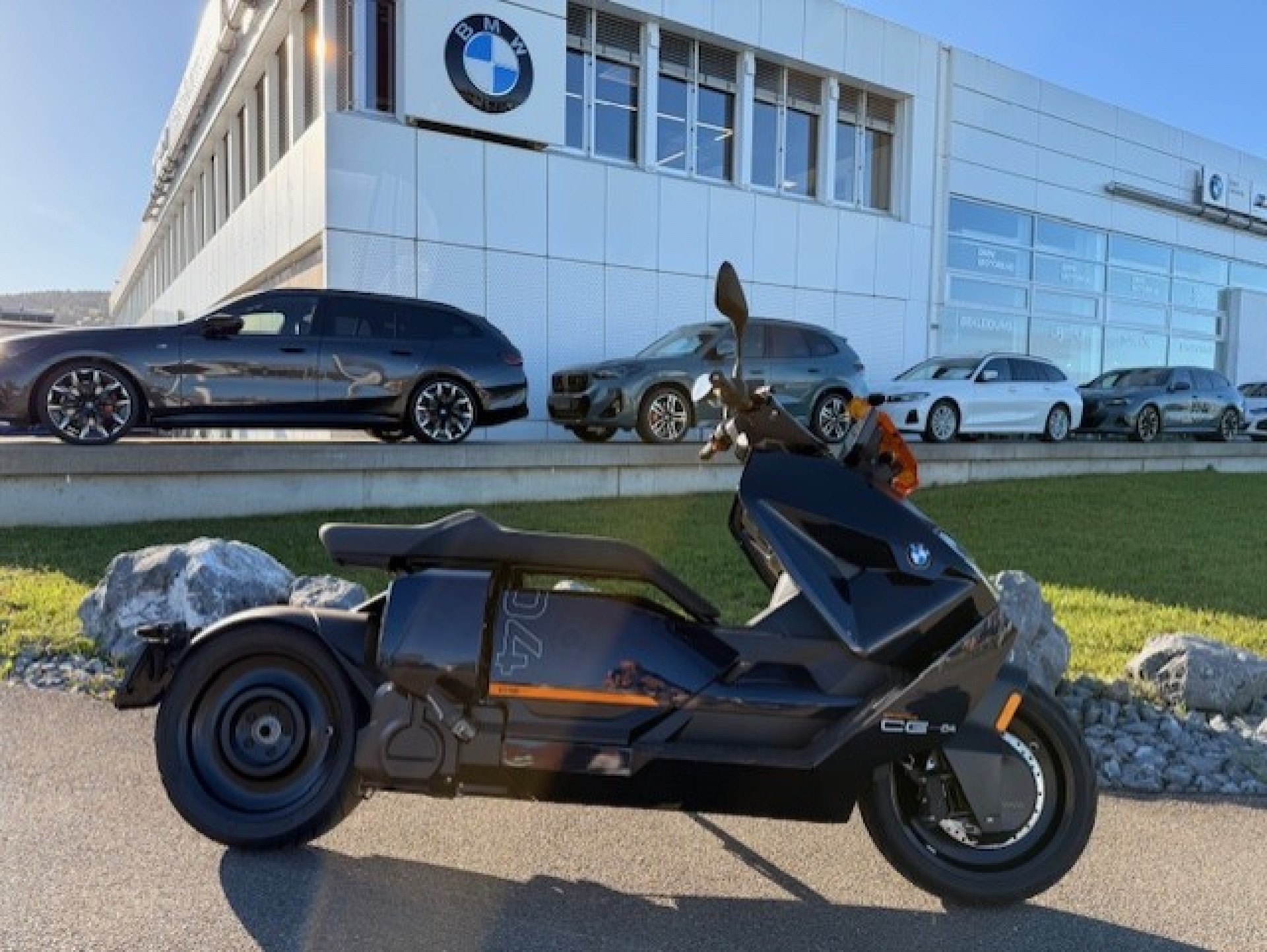 BMW CE 04 Avantgarde-image-1
