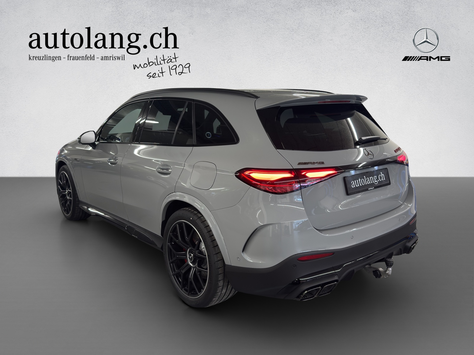 MERCEDES-BENZ GLC 63 AMG S E Performance Executive Edition-showroom-element-3