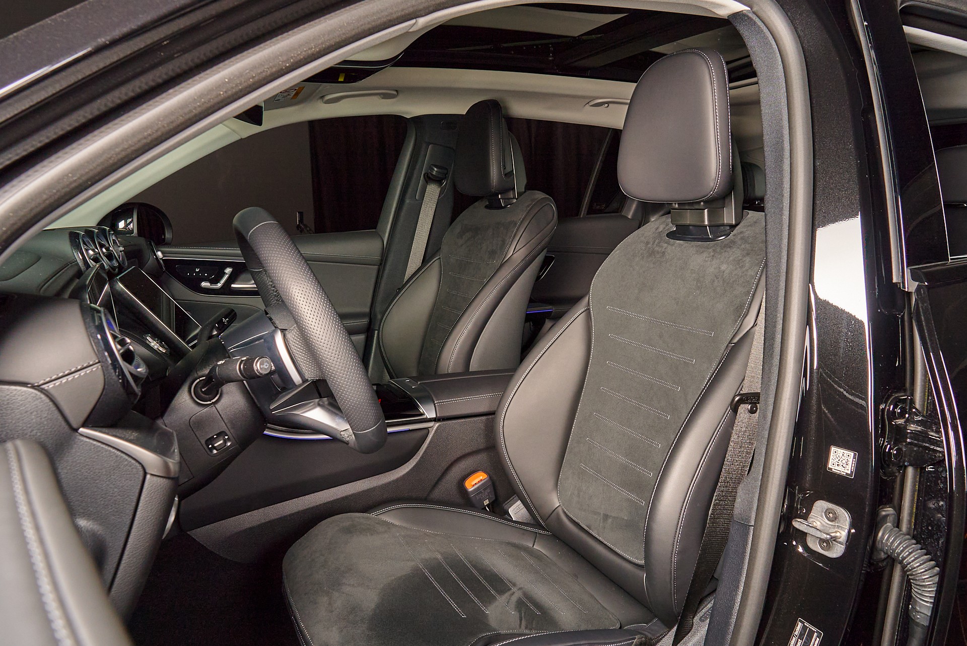 MERCEDES-BENZ GLC 450d 4Matic 9G-Tronic-image-11