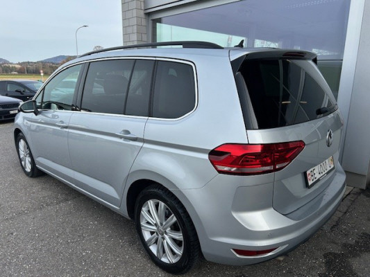 VW Touran 2.0 TDI BMT Comf-showroom-element-2