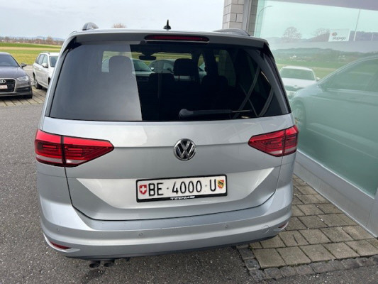 VW Touran 2.0 TDI BMT Comf-showroom-element-3