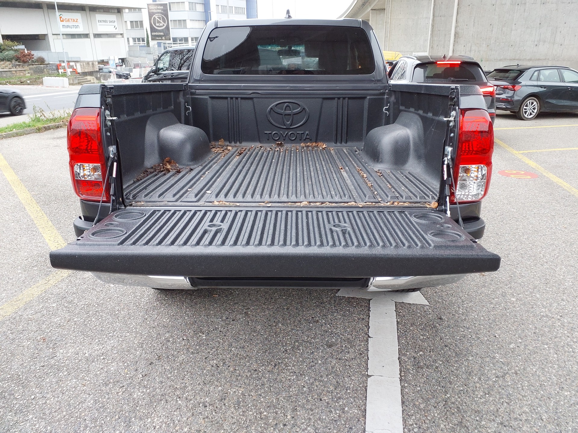 TOYOTA Hilux 2.4d Comfort Double Cab 4x4 A-image-10