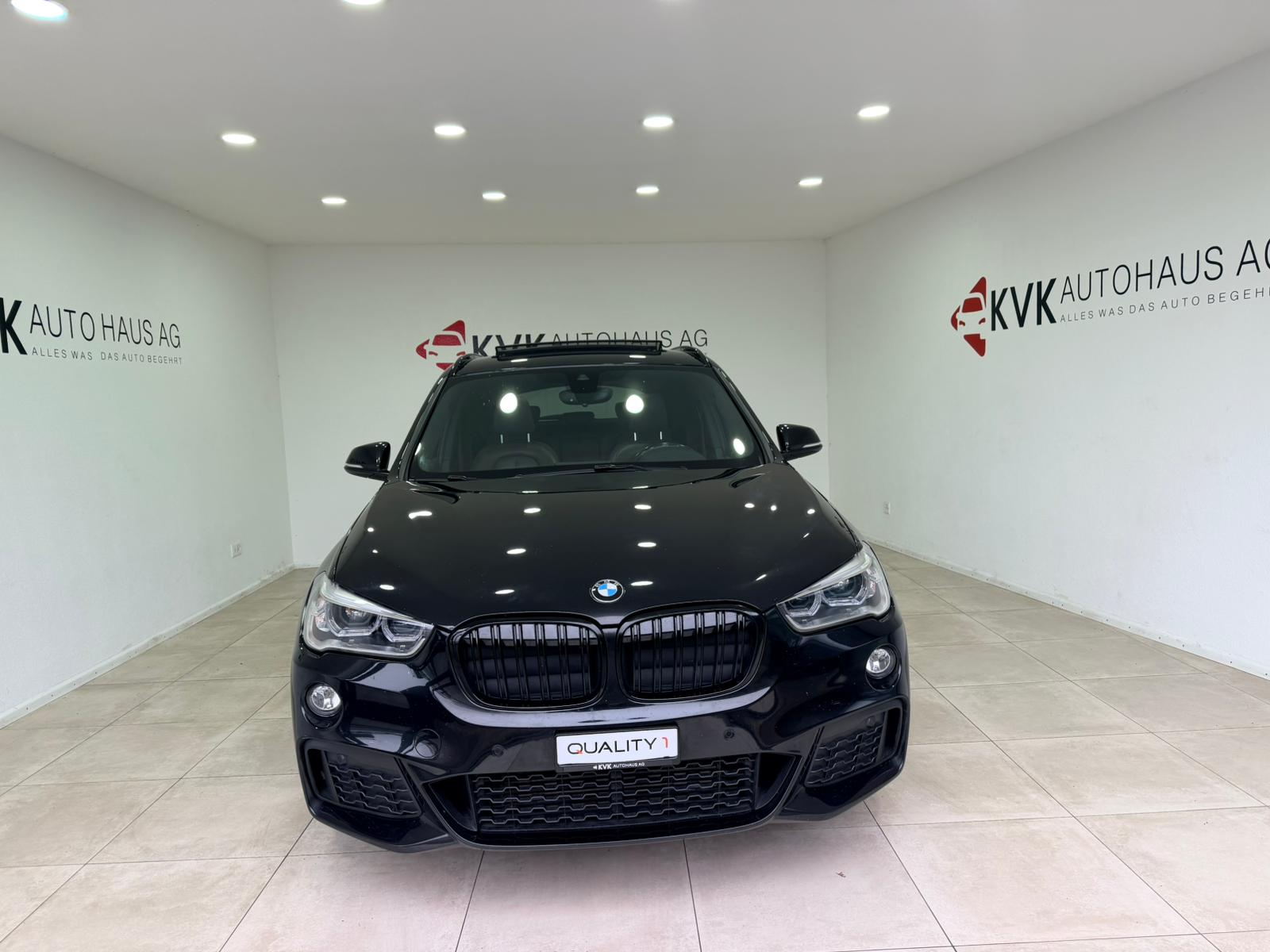 BMW X1 xDrive 25d M Sport Steptronic **Panoramaschiebedach**-showroom-element-1