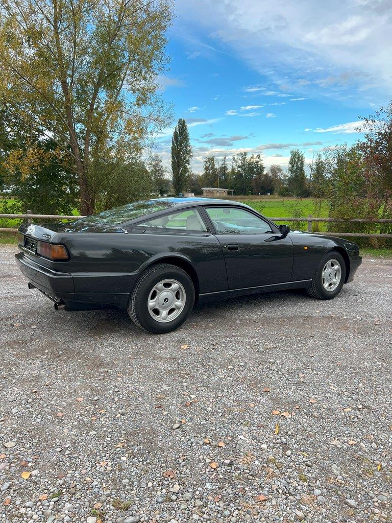 ASTON MARTIN Virage-image-4