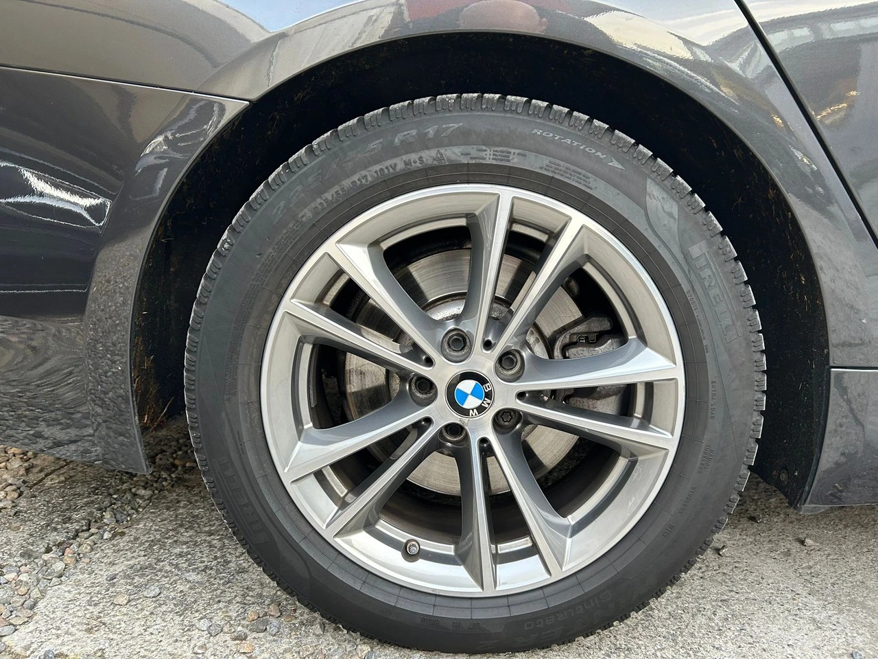 BMW 520d xDrive Touring-image-25