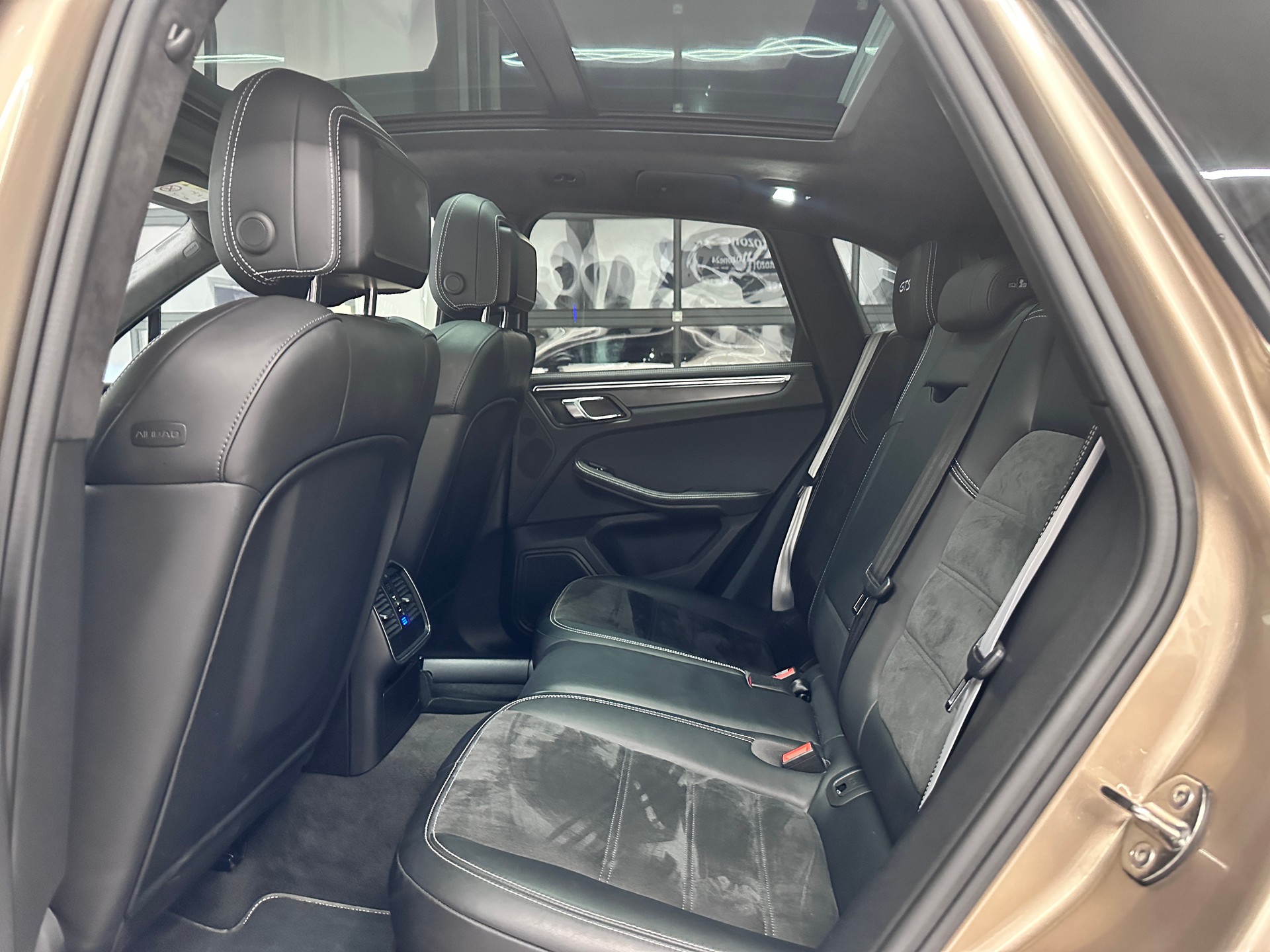 PORSCHE Macan 3.0 V6 GTS (Porsche Approved bis 7.12.2026)-image-20