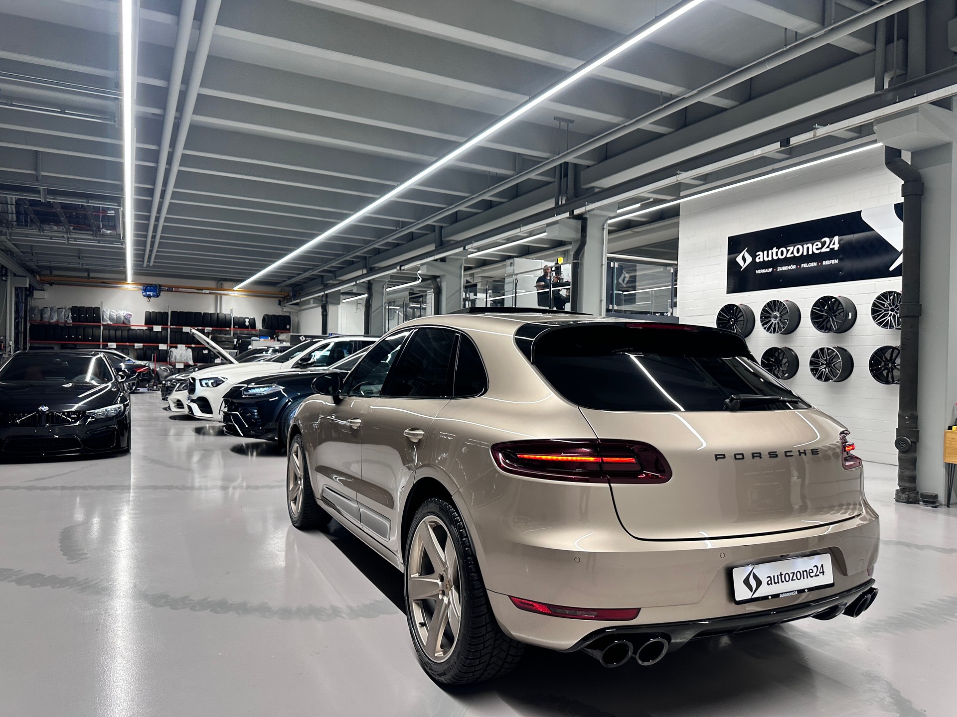 PORSCHE Macan 3.0 V6 GTS (Porsche Approved bis 7.12.2026)-image-9