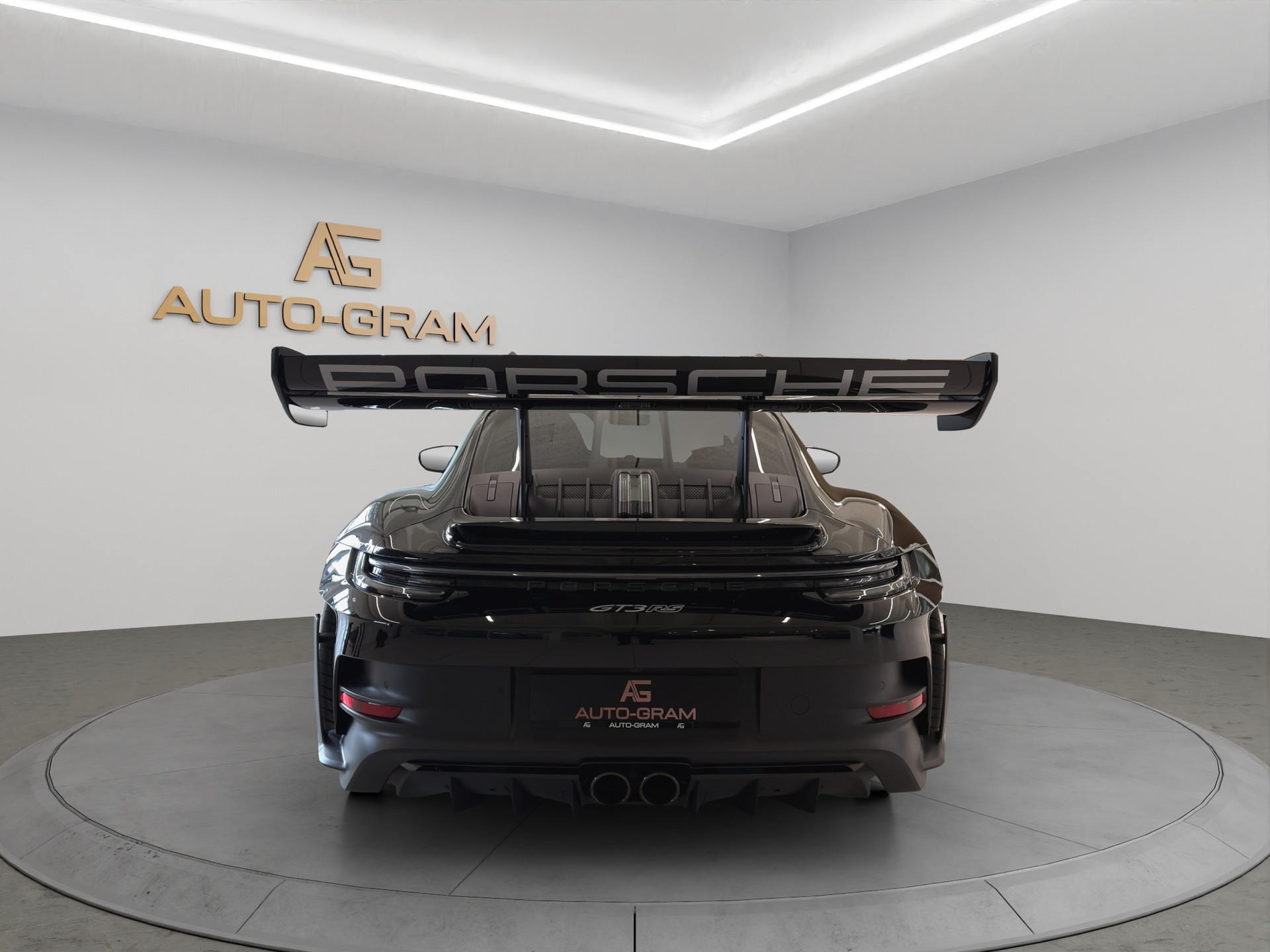 PORSCHE 911 GT3 RS Weissach-Paket-showroom-element-3