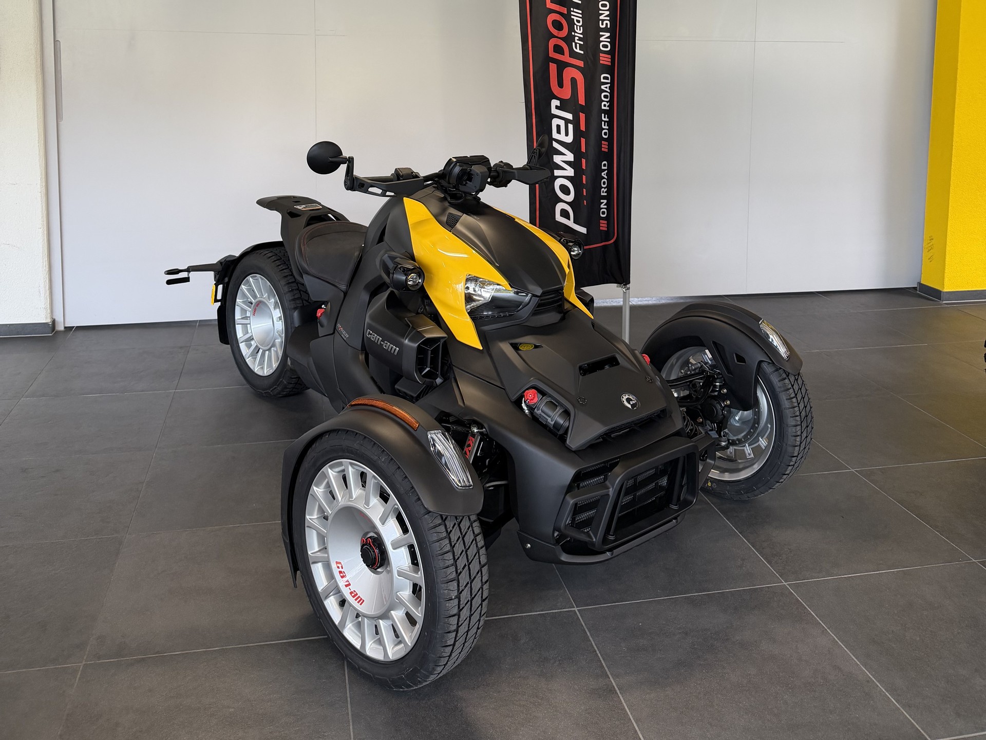 CAN-AM Ryker Ace 900 Rally