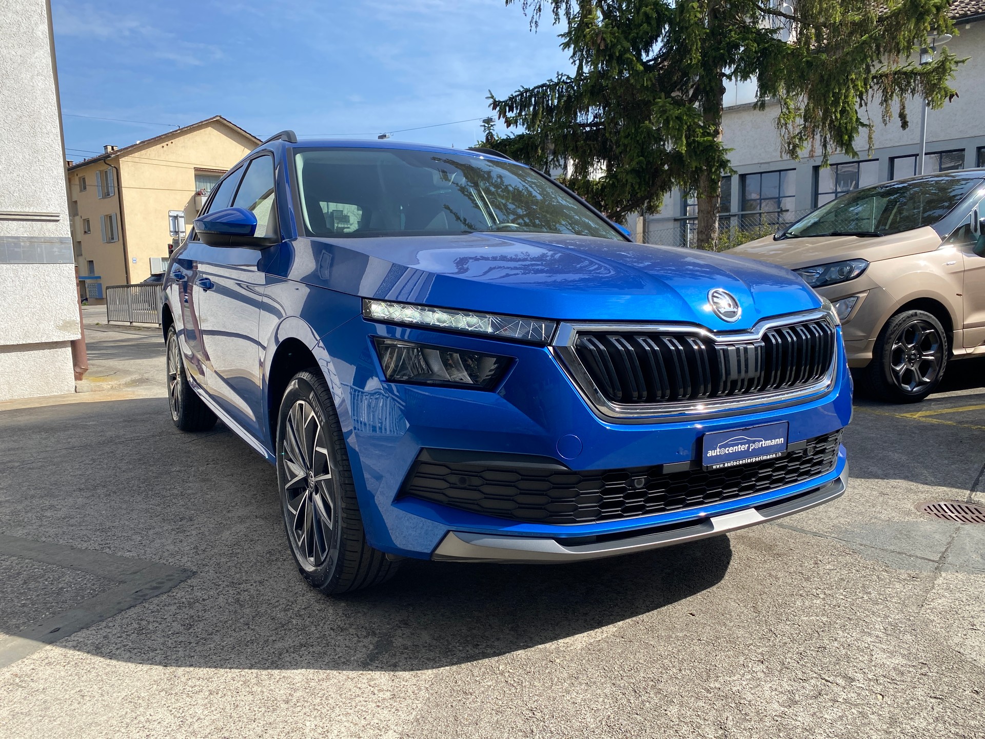 SKODA Kamiq 1.0 TSI Ambition DSG-showroom-element-1