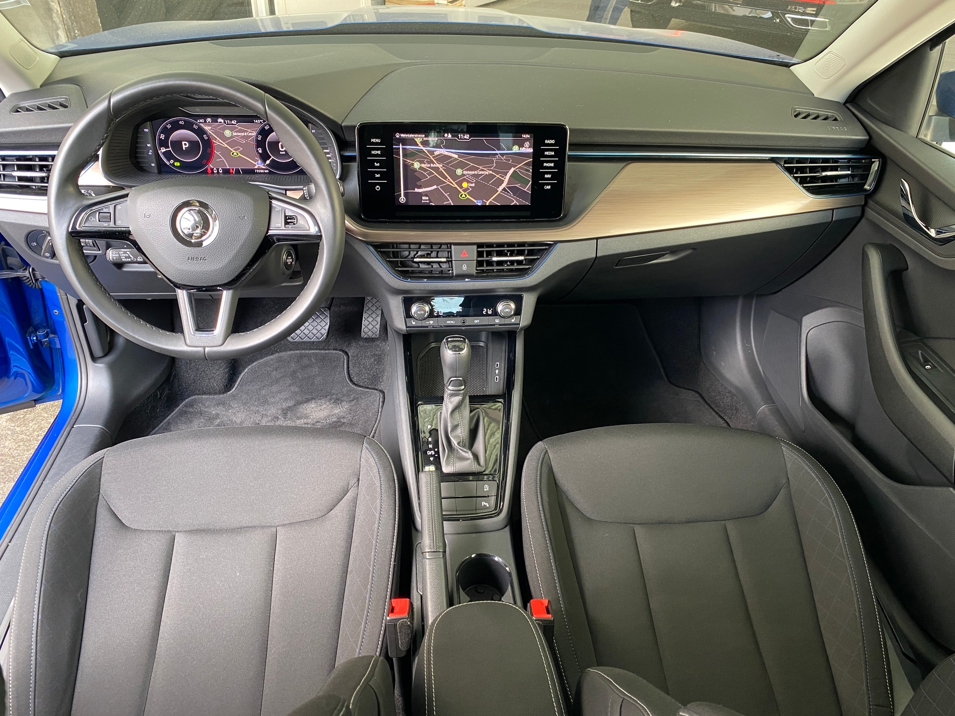 SKODA Kamiq 1.0 TSI Ambition DSG-image-13