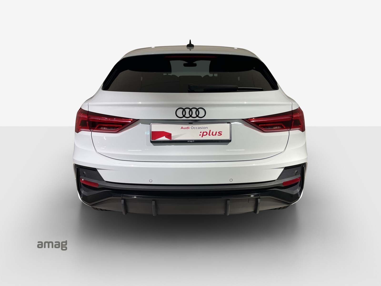 AUDI Q3 Sportback 35 TFSI S line Attraction S-tronic-showroom-element-3