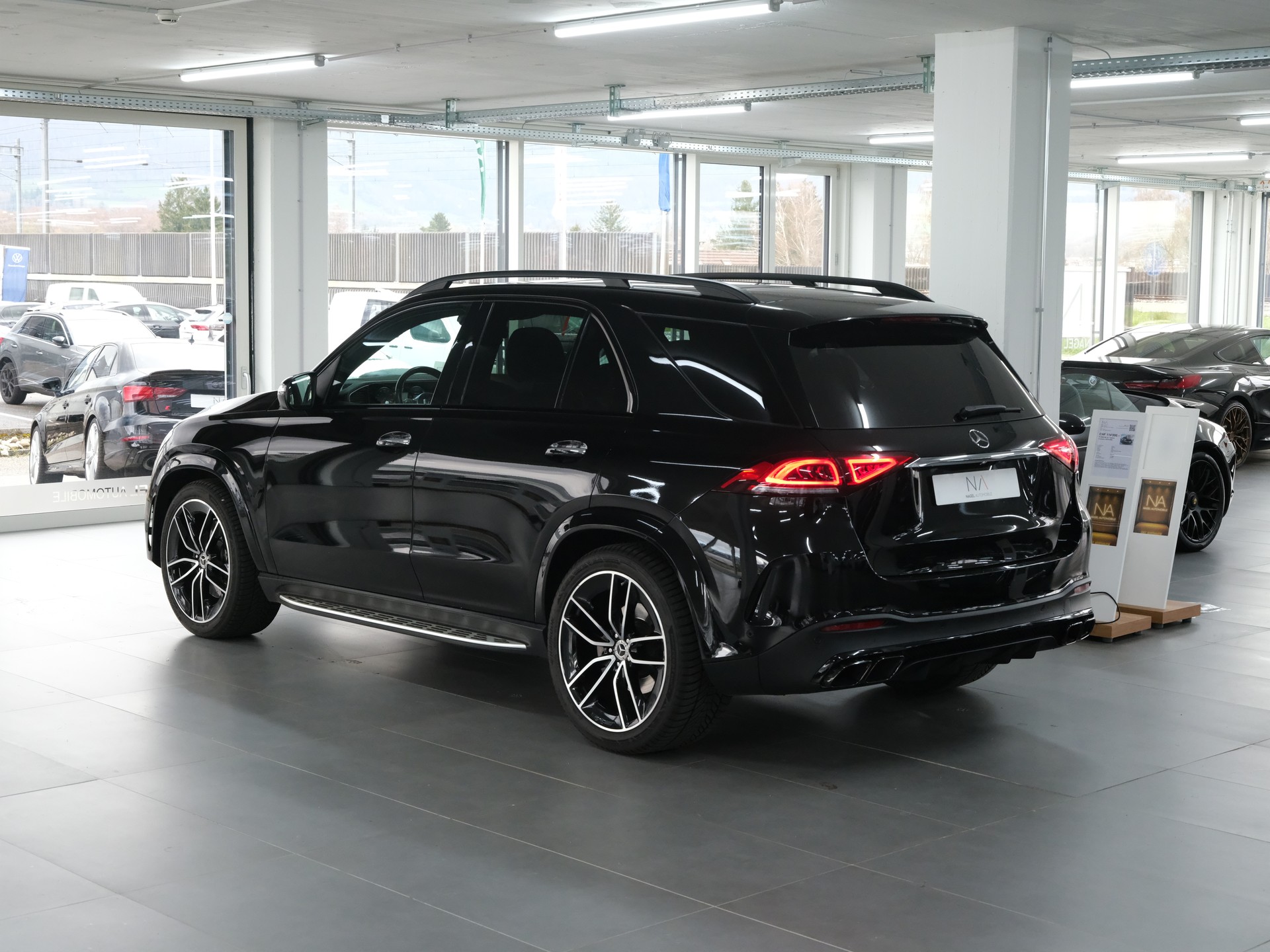 MERCEDES-BENZ GLE 350 d 4Matic AMG Line 9G-Tronic-image-8