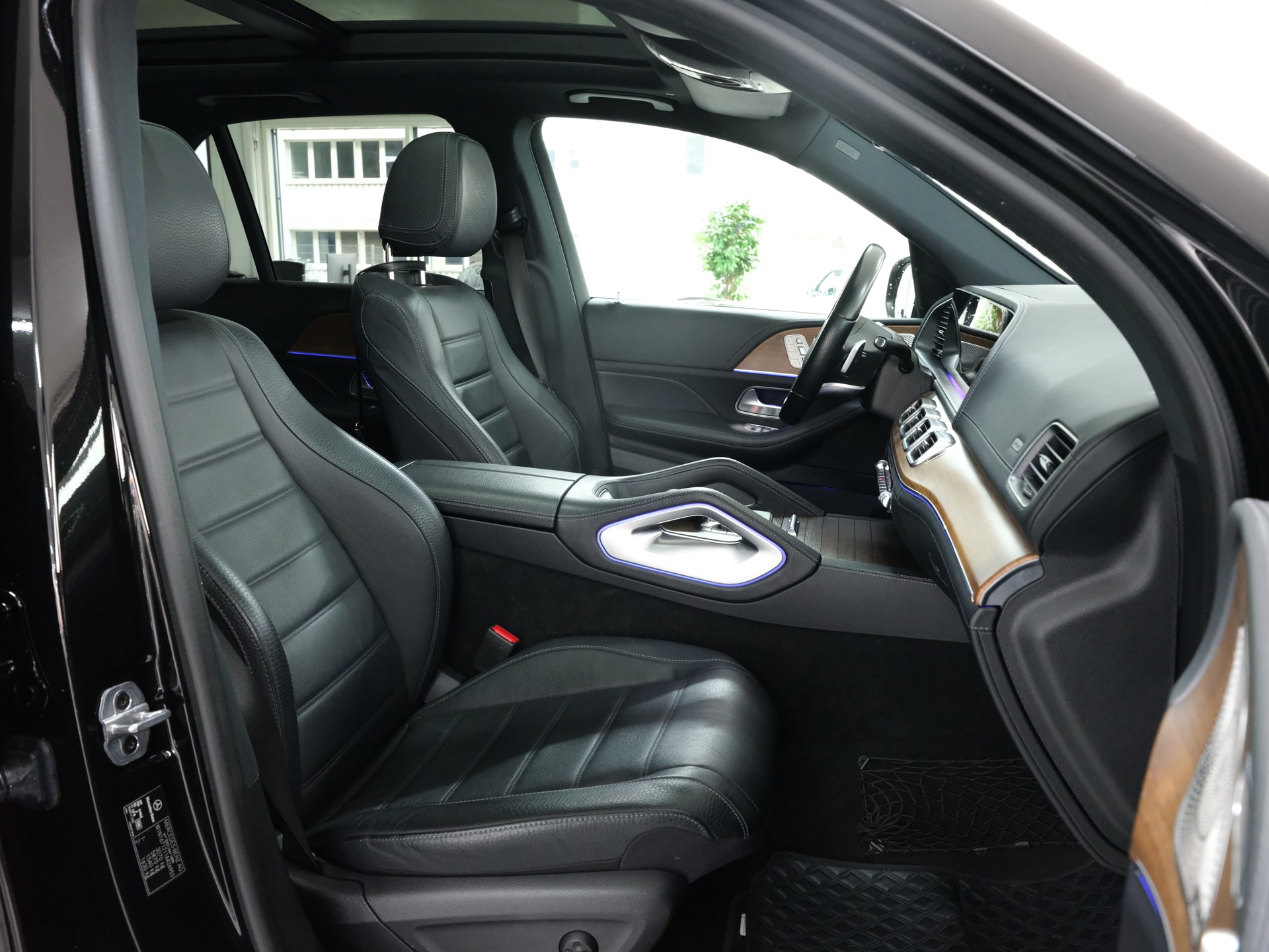 MERCEDES-BENZ GLE 350 d 4Matic AMG Line 9G-Tronic-image-22