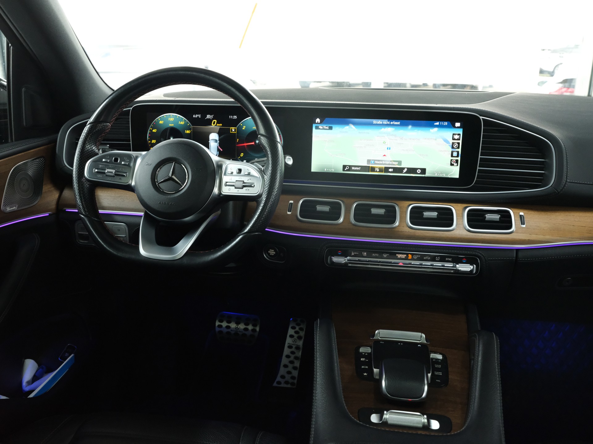 MERCEDES-BENZ GLE 350 d 4Matic AMG Line 9G-Tronic-image-26
