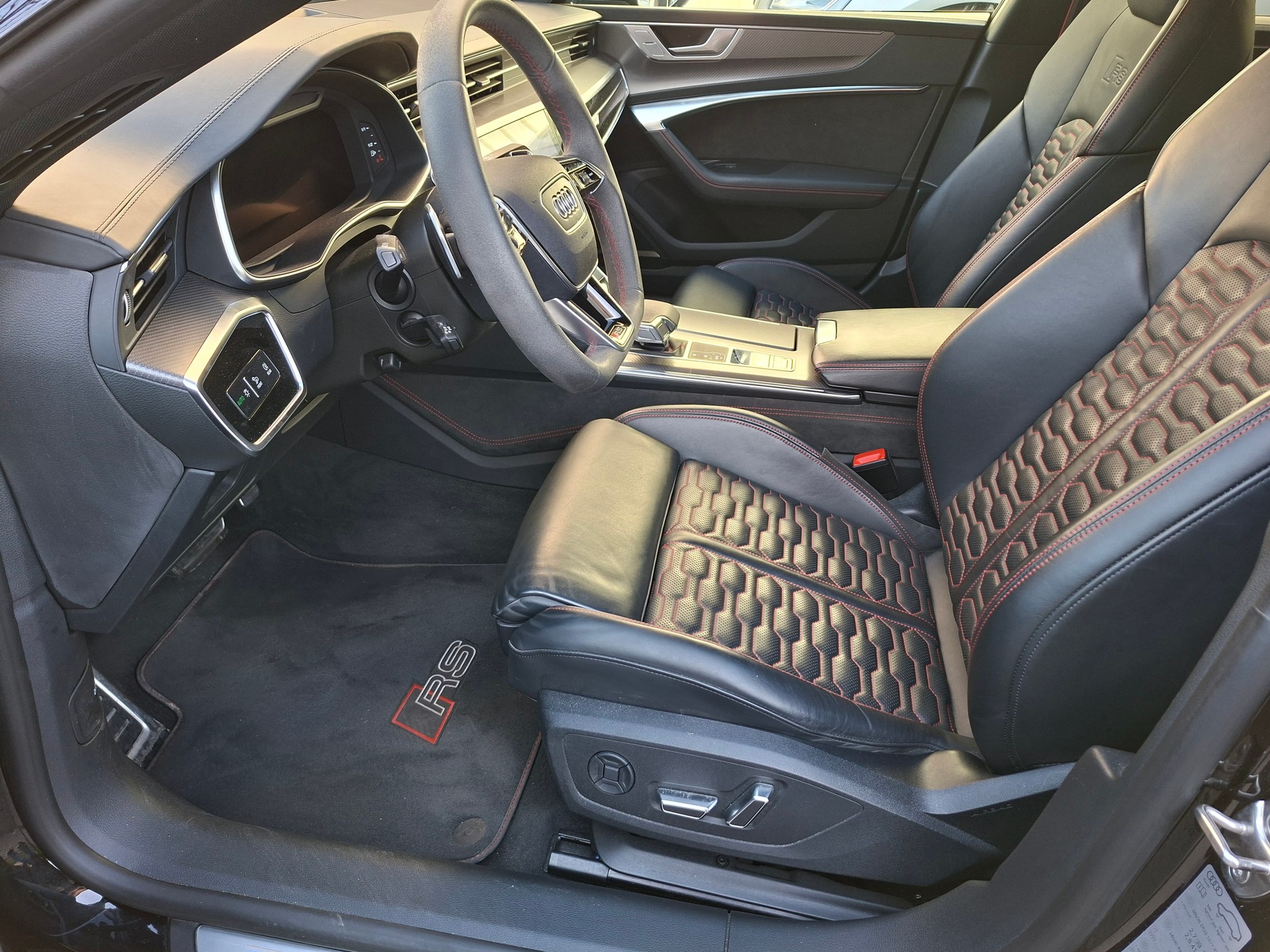 AUDI RS7 Sportback MHEV-image-6