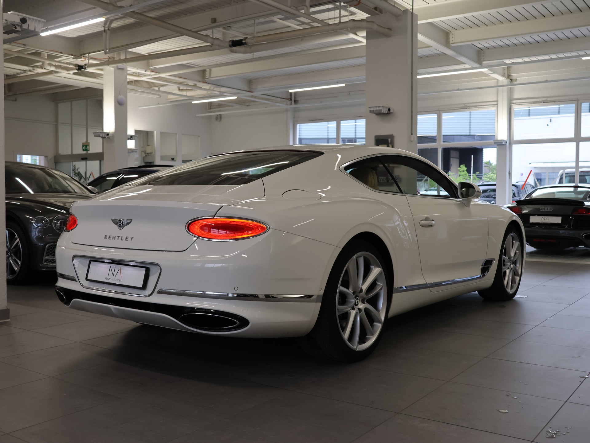 BENTLEY Continental GT 6.0 W12 *Rotating Display* *360 Kamera* *Diamond Packet*-image-5