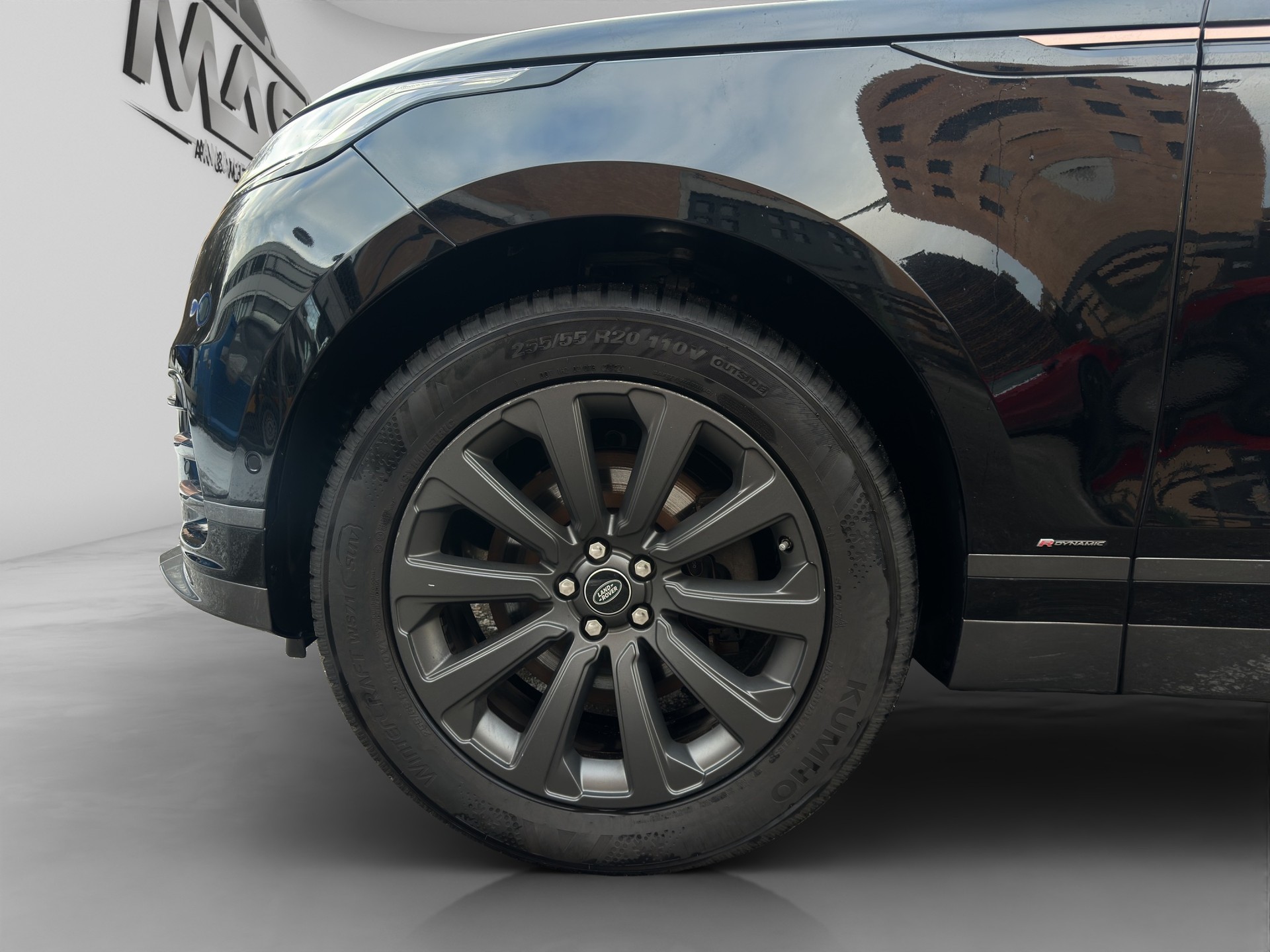 LAND ROVER Range Rover Velar R-Dynamic D 240 SE Automatic-image-15