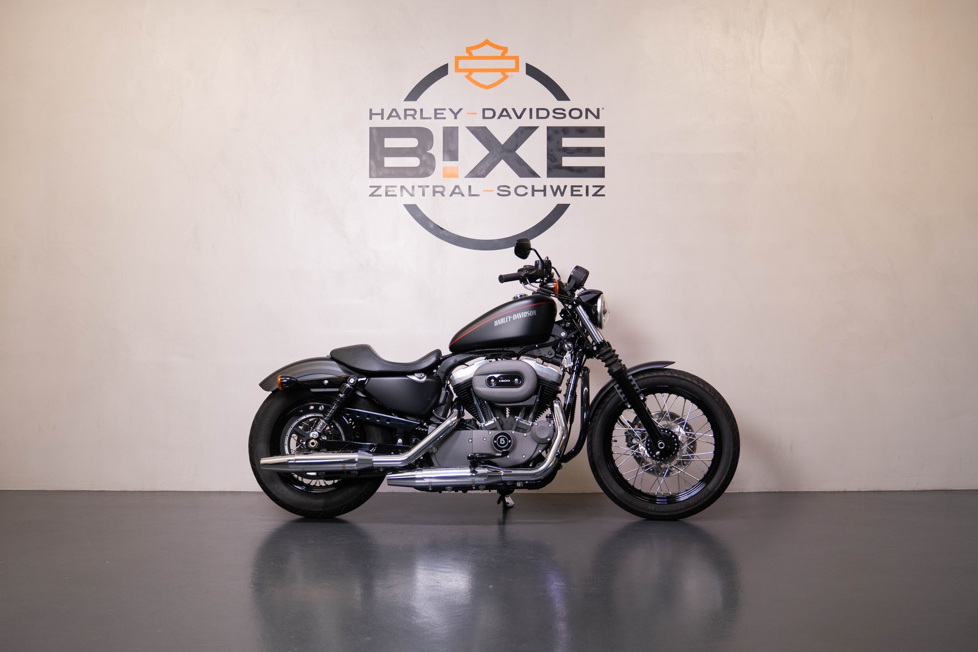 HARLEY-DAVIDSON XL 1200 N Sportster Nightster-image-0