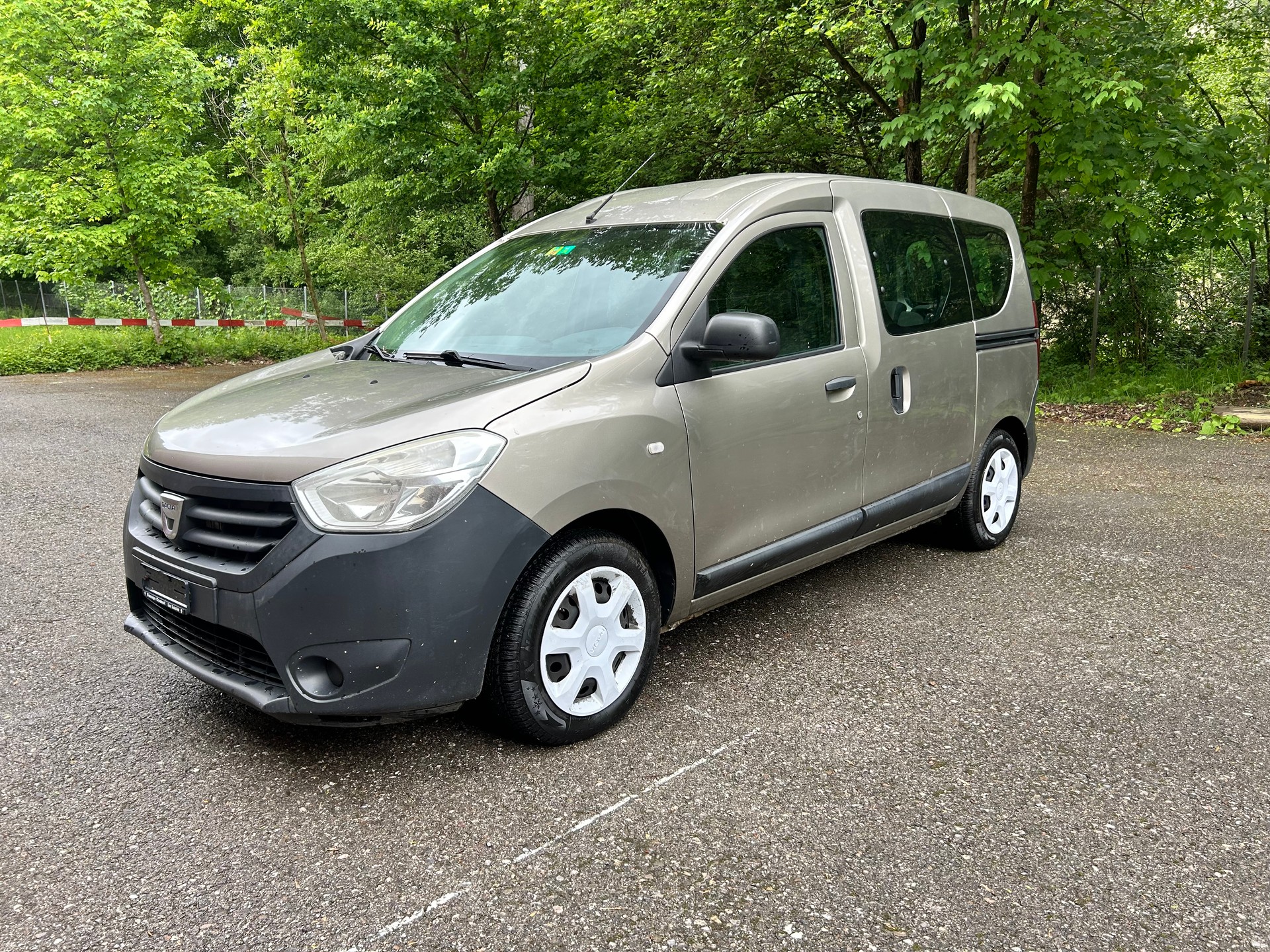 DACIA Dokker 1.5 dCi Ambiance-image-1