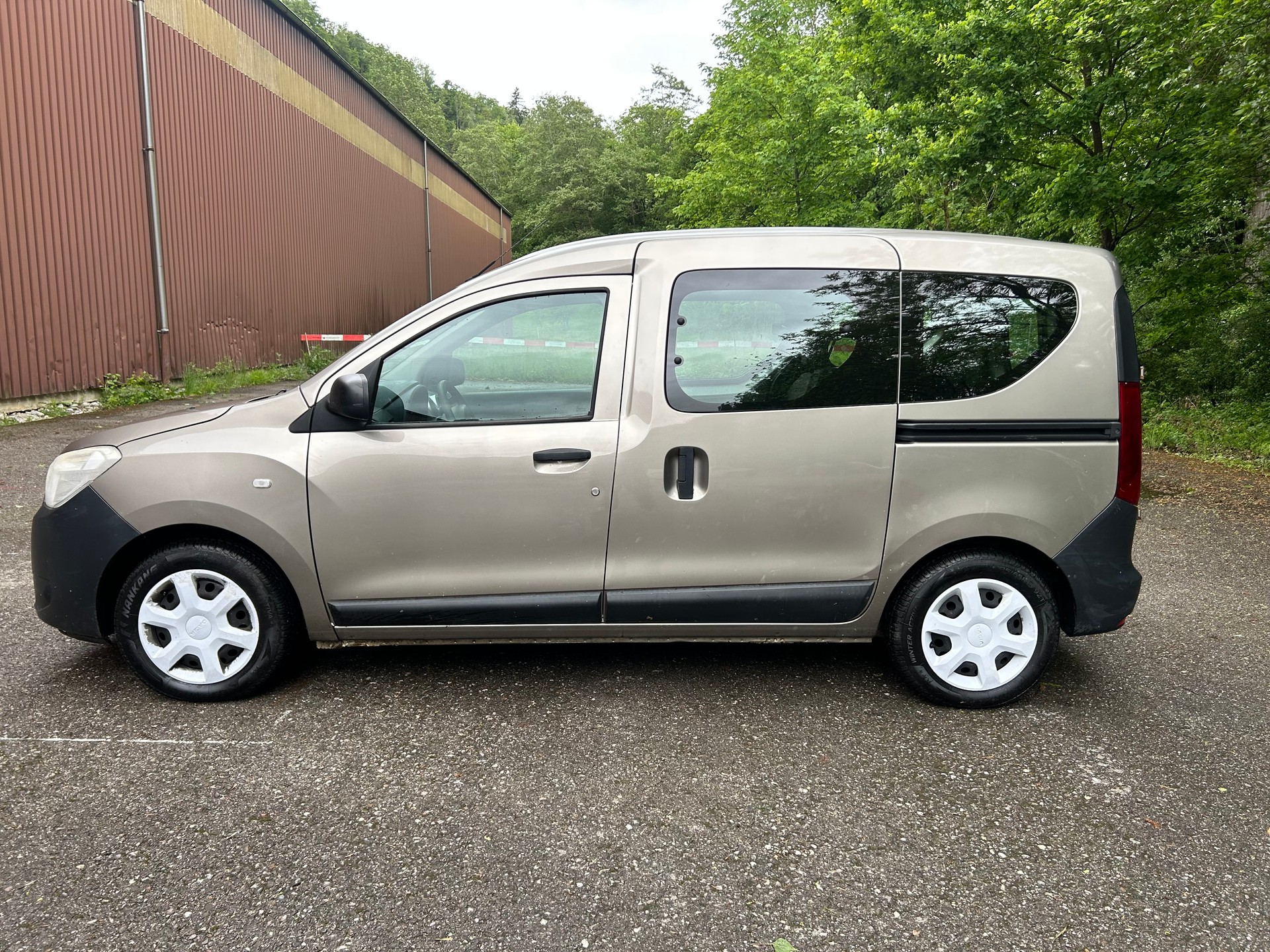 DACIA Dokker 1.5 dCi Ambiance-image-3