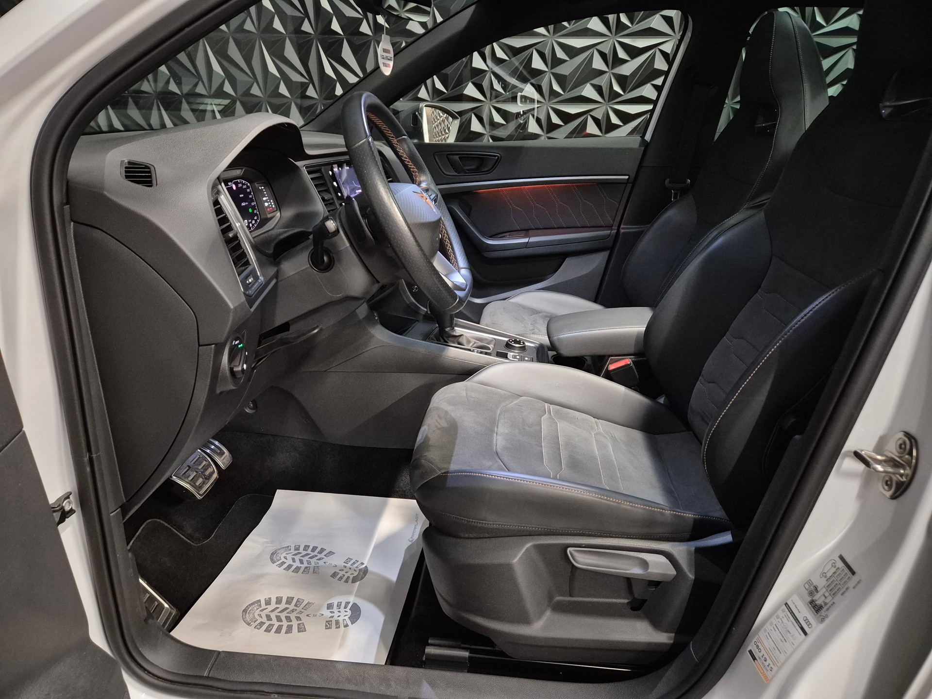 SEAT Ateca Cupra 2.0 TSI 4Drive DSG-image-18