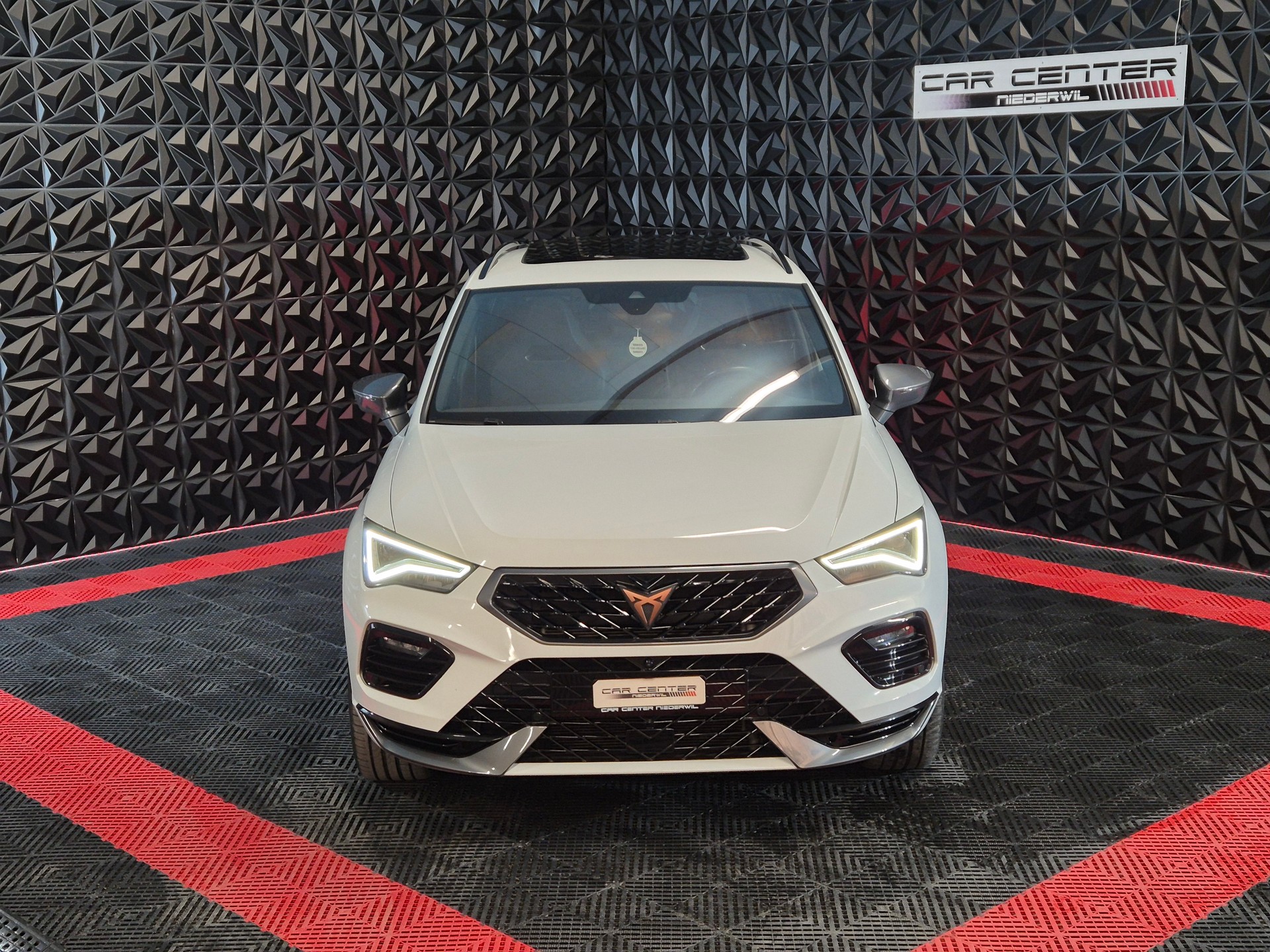 SEAT Ateca Cupra 2.0 TSI 4Drive DSG-image-4