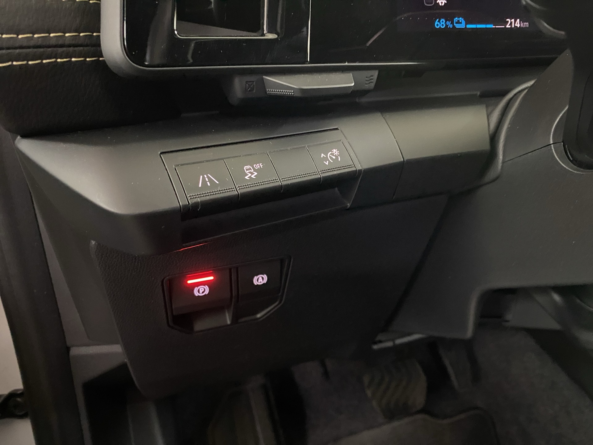 RENAULT Mégane E-TECH EV60 Iconic-image-16