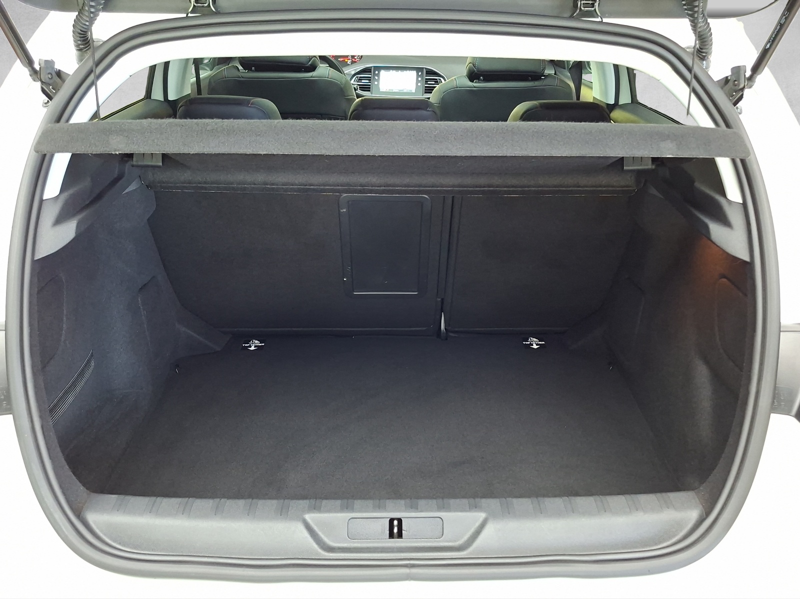 PEUGEOT 308 1.5 BlueHDi Tech Edition-image-14