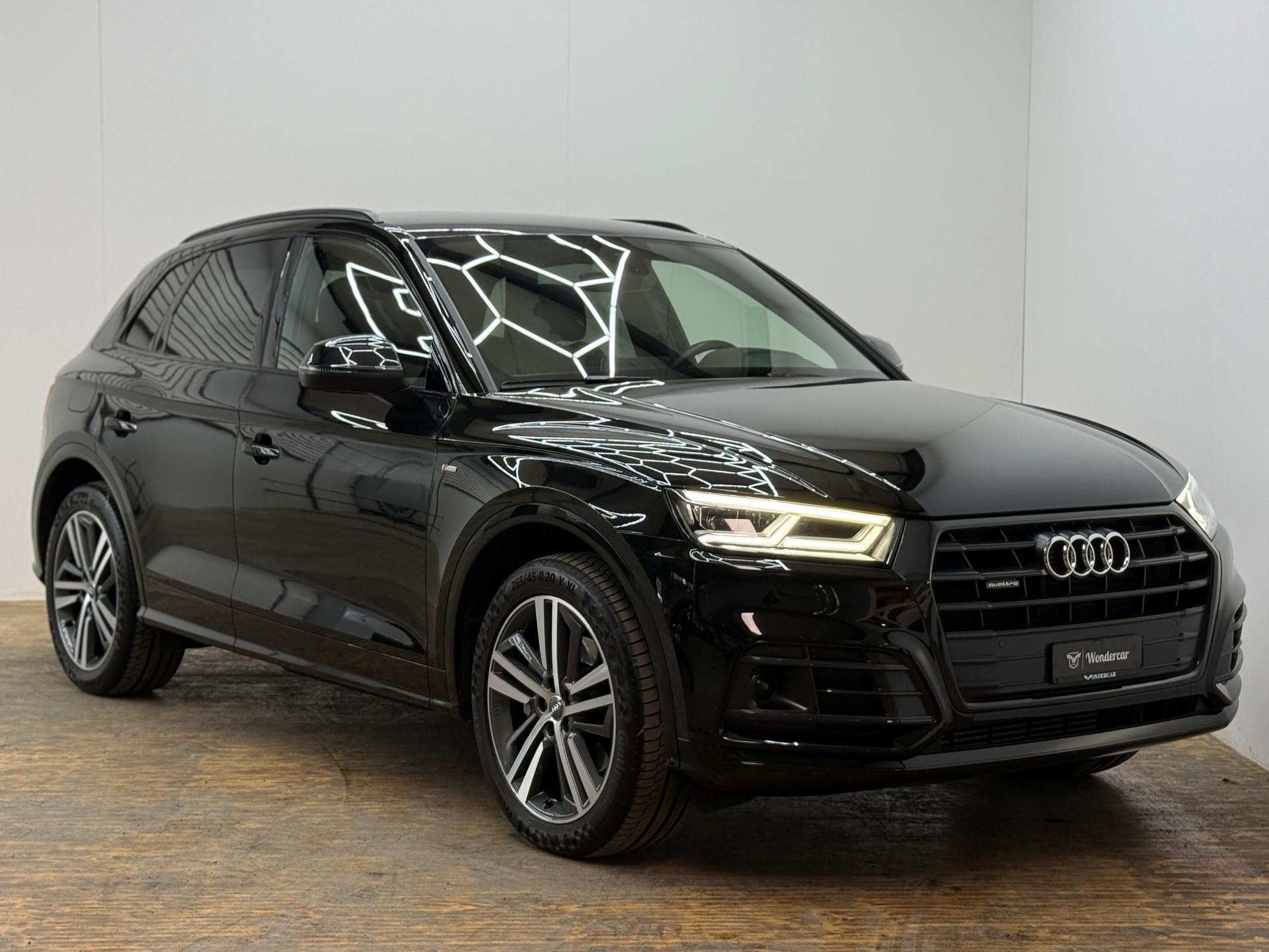 AUDI Q5 2.0 TFSI sport quattro S-tronic