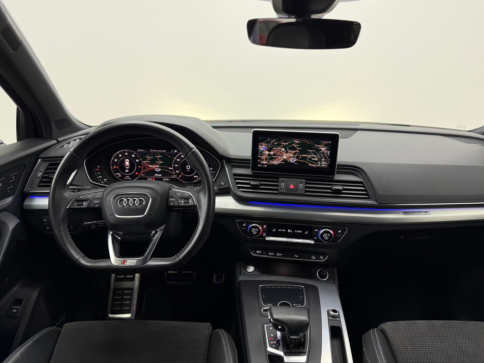 AUDI Q5 2.0 TFSI sport quattro S-tronic-image-25