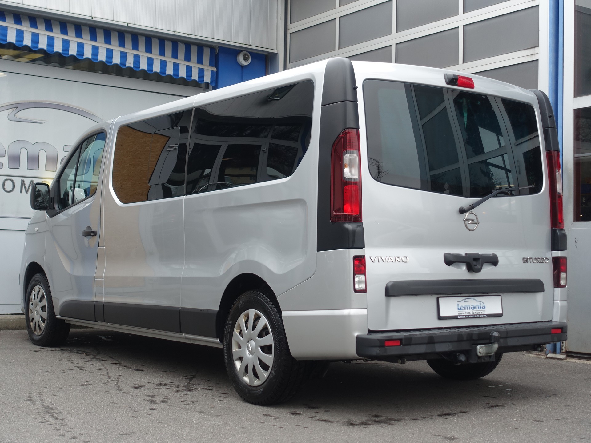 OPEL Vivaro 1.6 CDTI Combi+ 2.9t L2H1-image-4