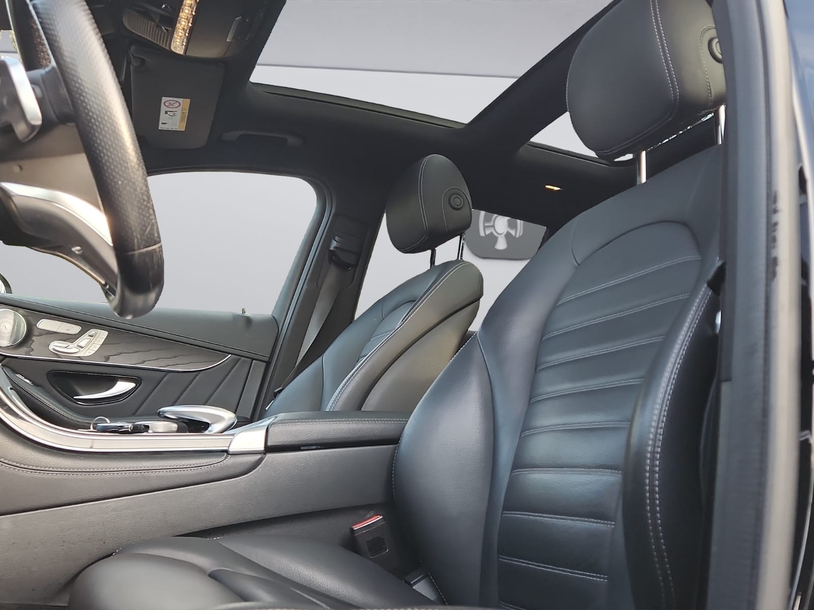 MERCEDES-BENZ GLC 220 d Exclusive 4Matic 9G-Tronic-image-9
