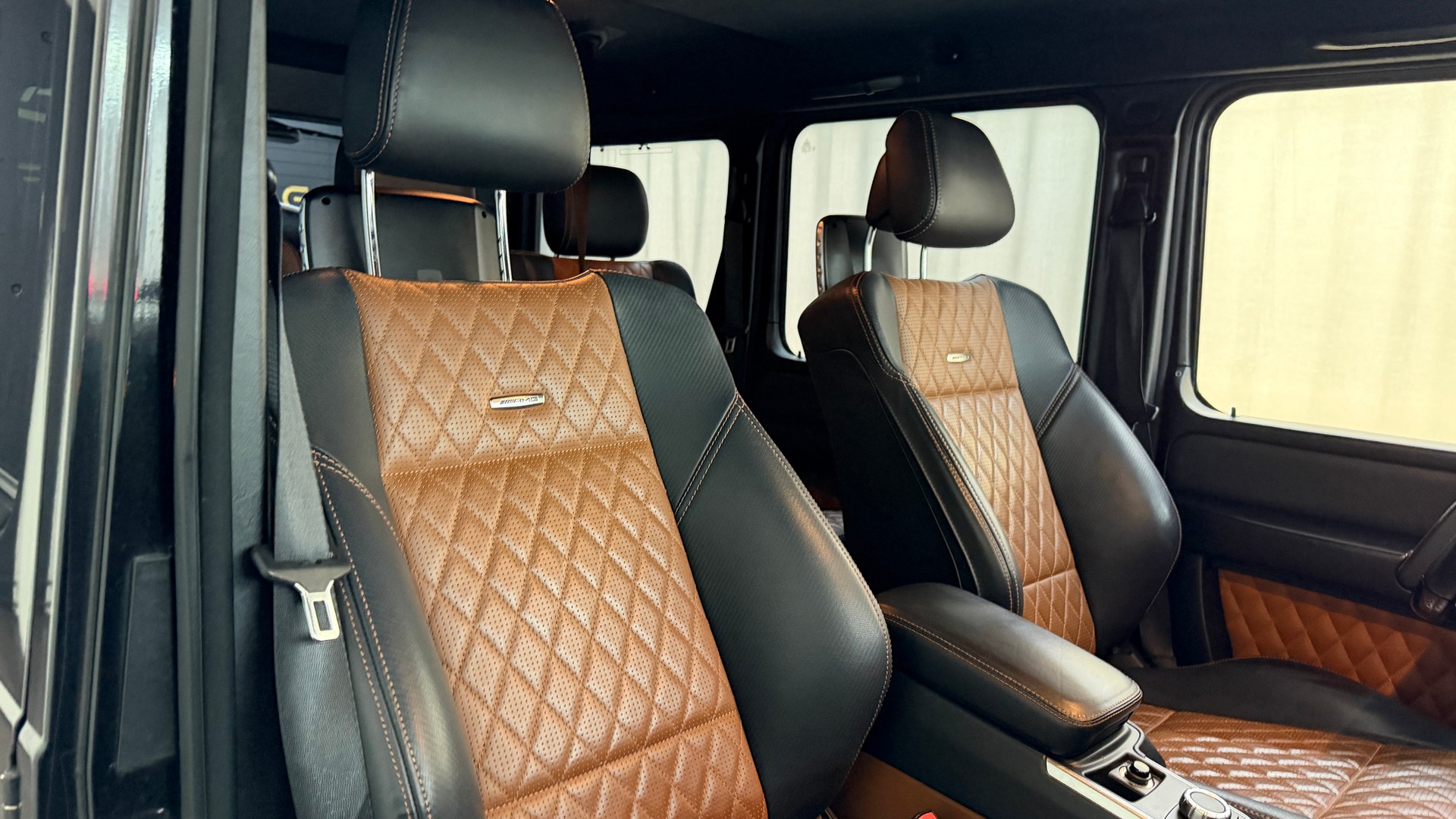 MERCEDES-BENZ G 63 AMG Edition 463 Speedshift Plus 7G-Tronic-image-16