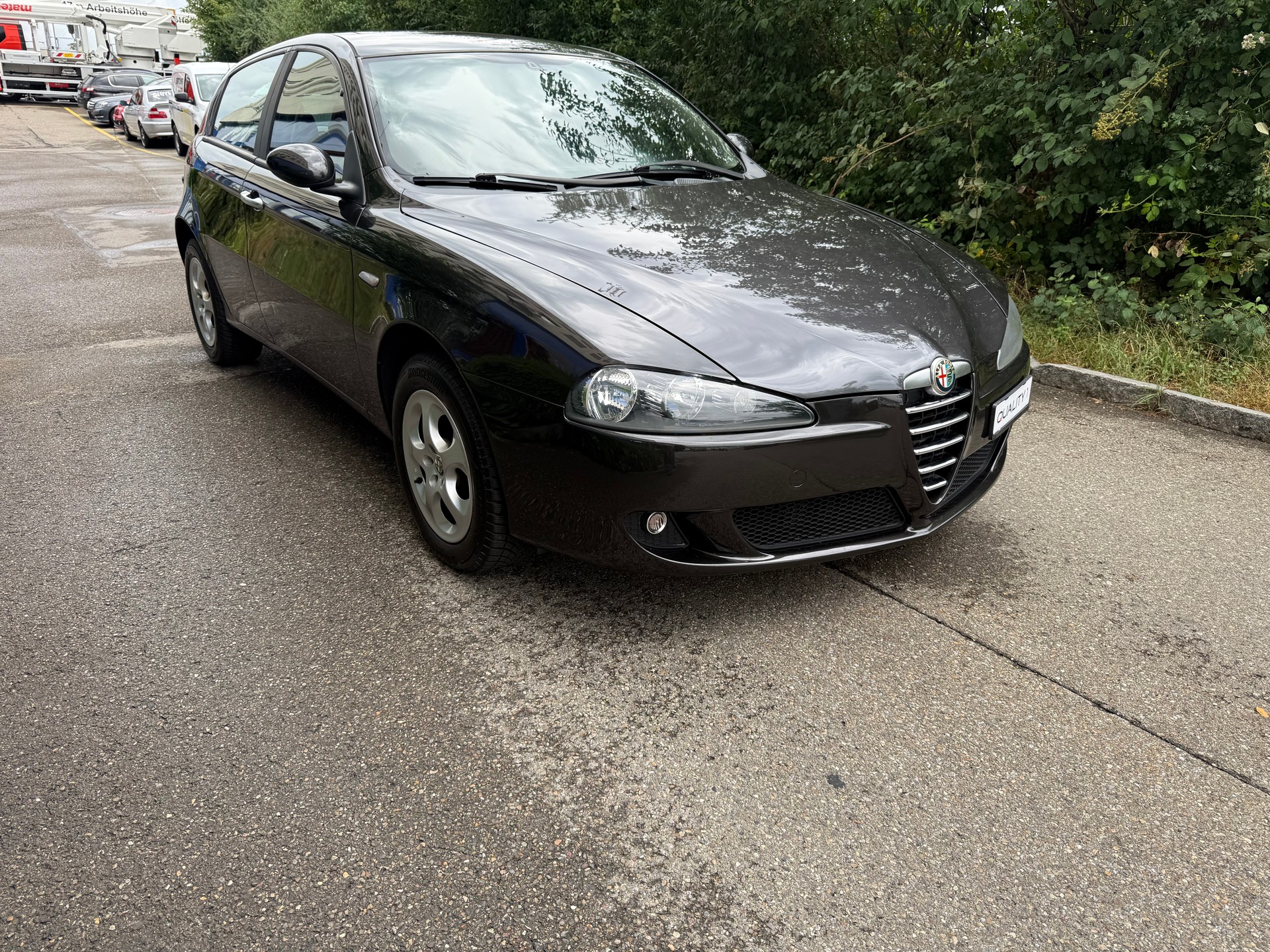 ALFA ROMEO 147 1.6 TS 16V VIP Edition-image-2