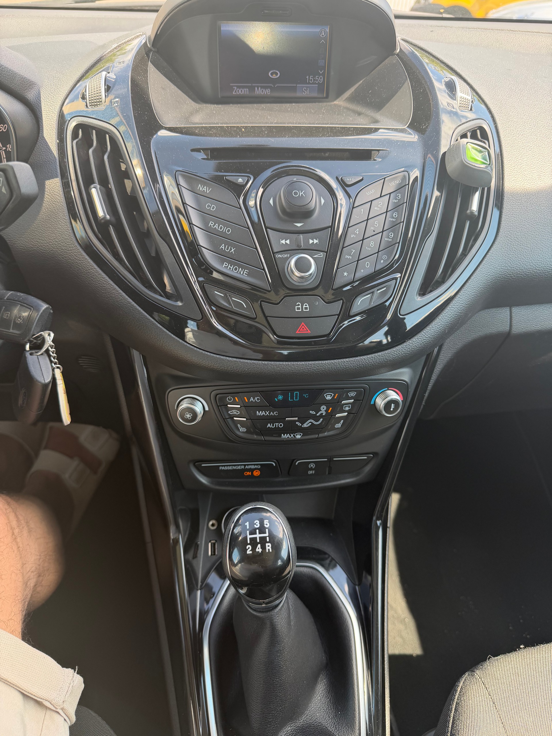 FORD B-Max 1.0 SCTi TitaniumX-image-3
