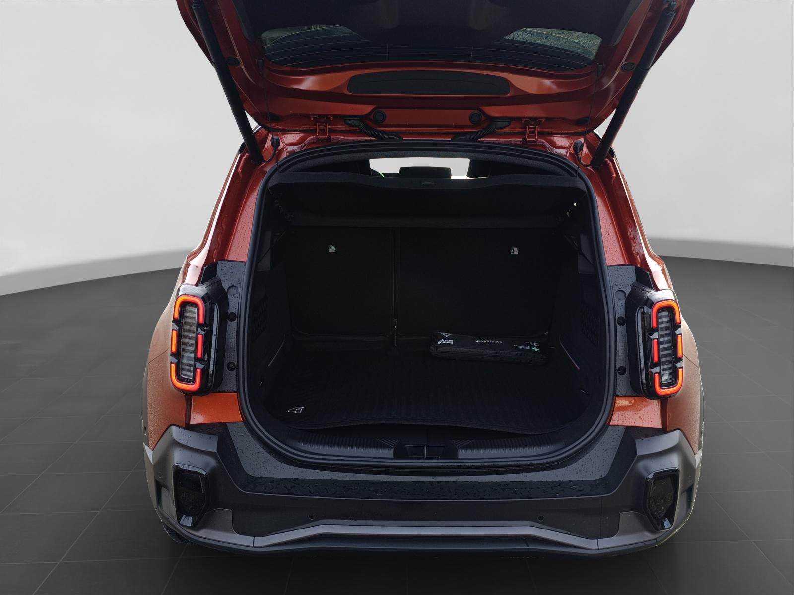 RENAULT R4 E-Tech Comfort Range techno-image-13