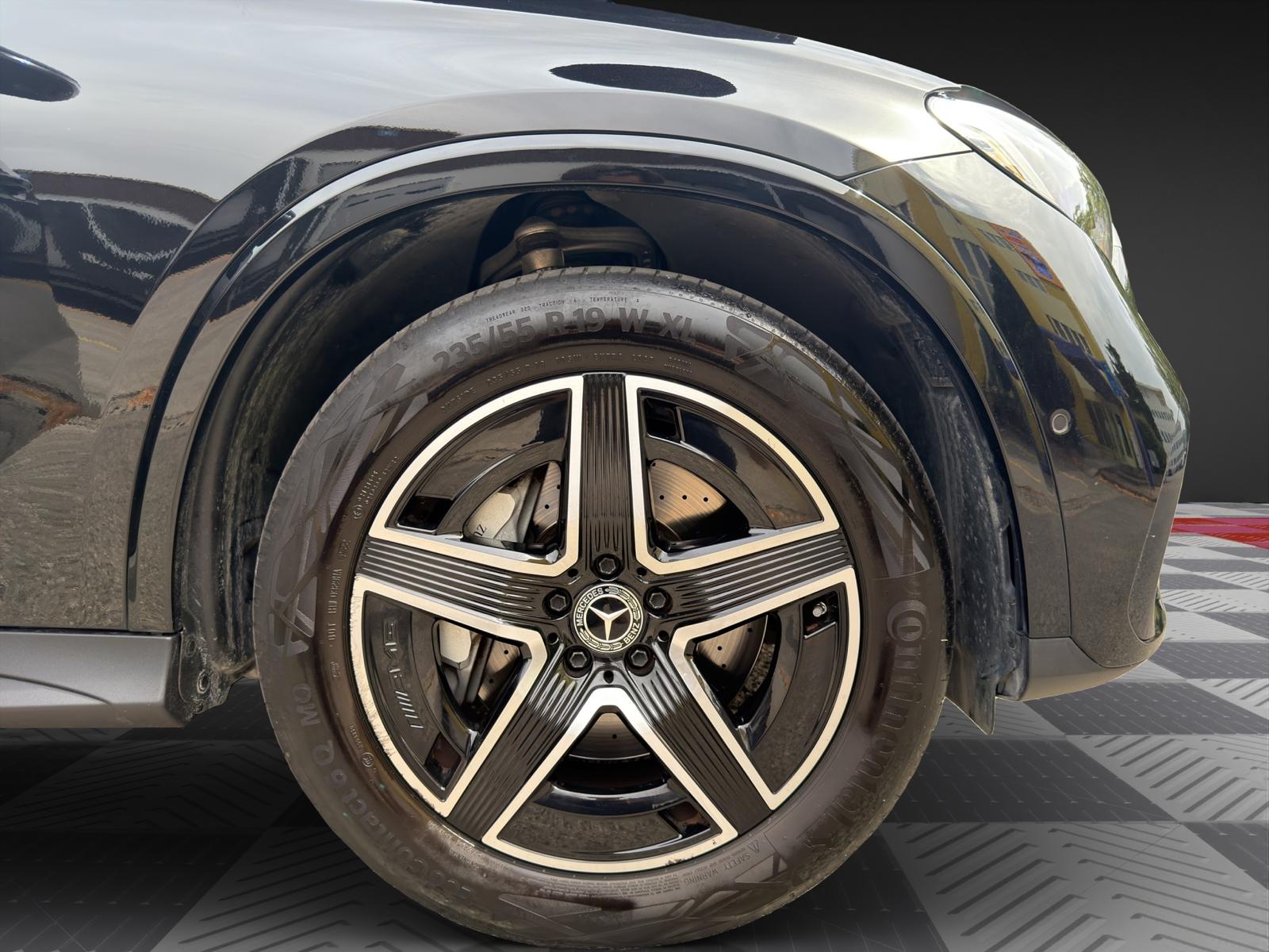 MERCEDES-BENZ GLC 200 4Matic 9G-Tronic-image-22